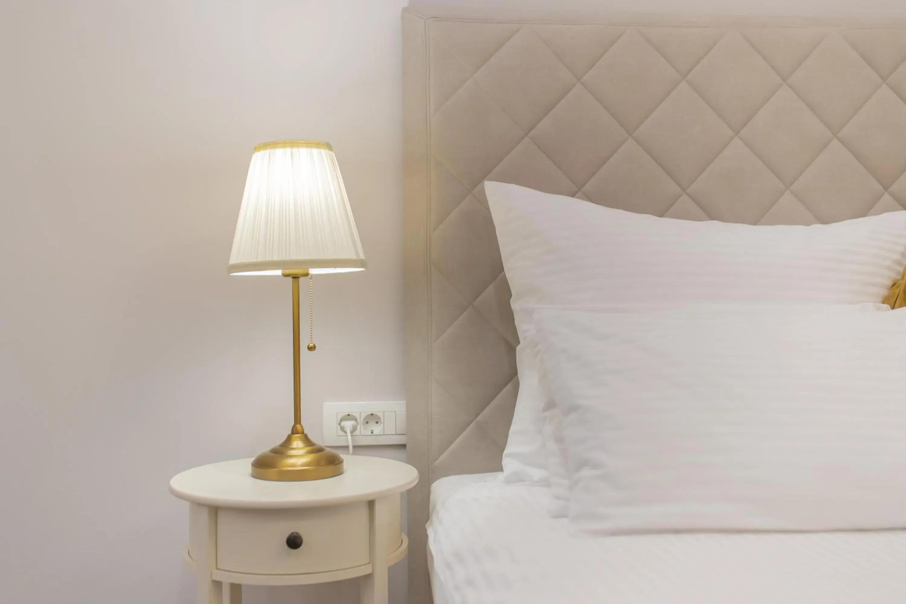 Economy Double or Twin Room in Samstag Split Economy Double or Twin Room in Samstag Split