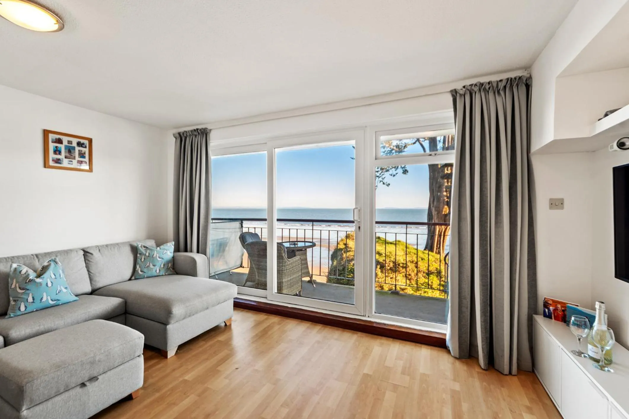 Other in Lifes a Beach - Direct Beach Access Sea Views