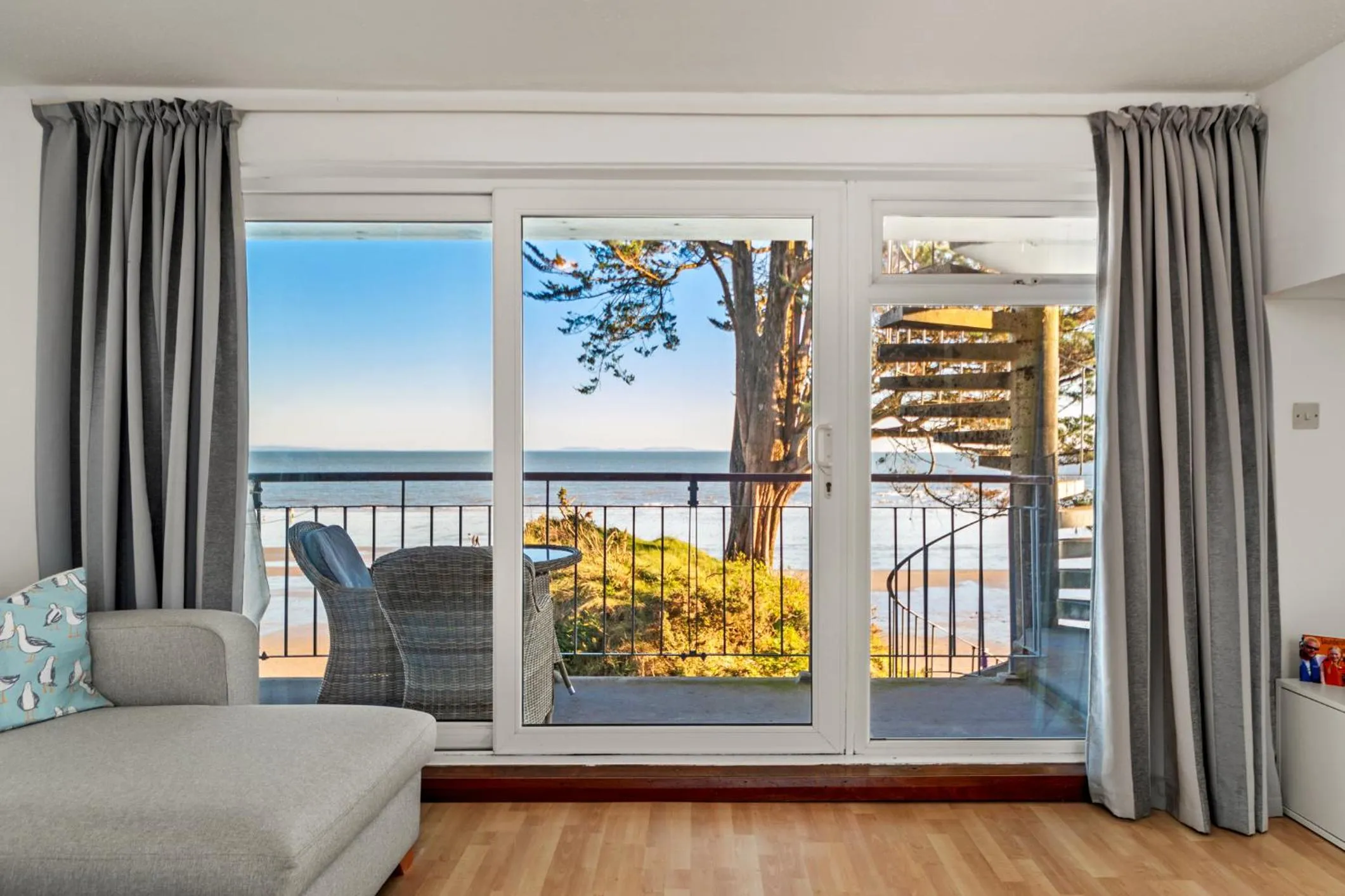 Other in Lifes a Beach - Direct Beach Access Sea Views
