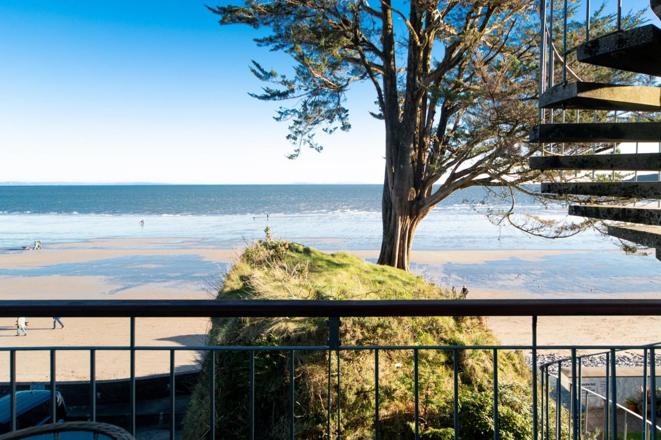 Other in Lifes a Beach - Direct Beach Access Sea Views