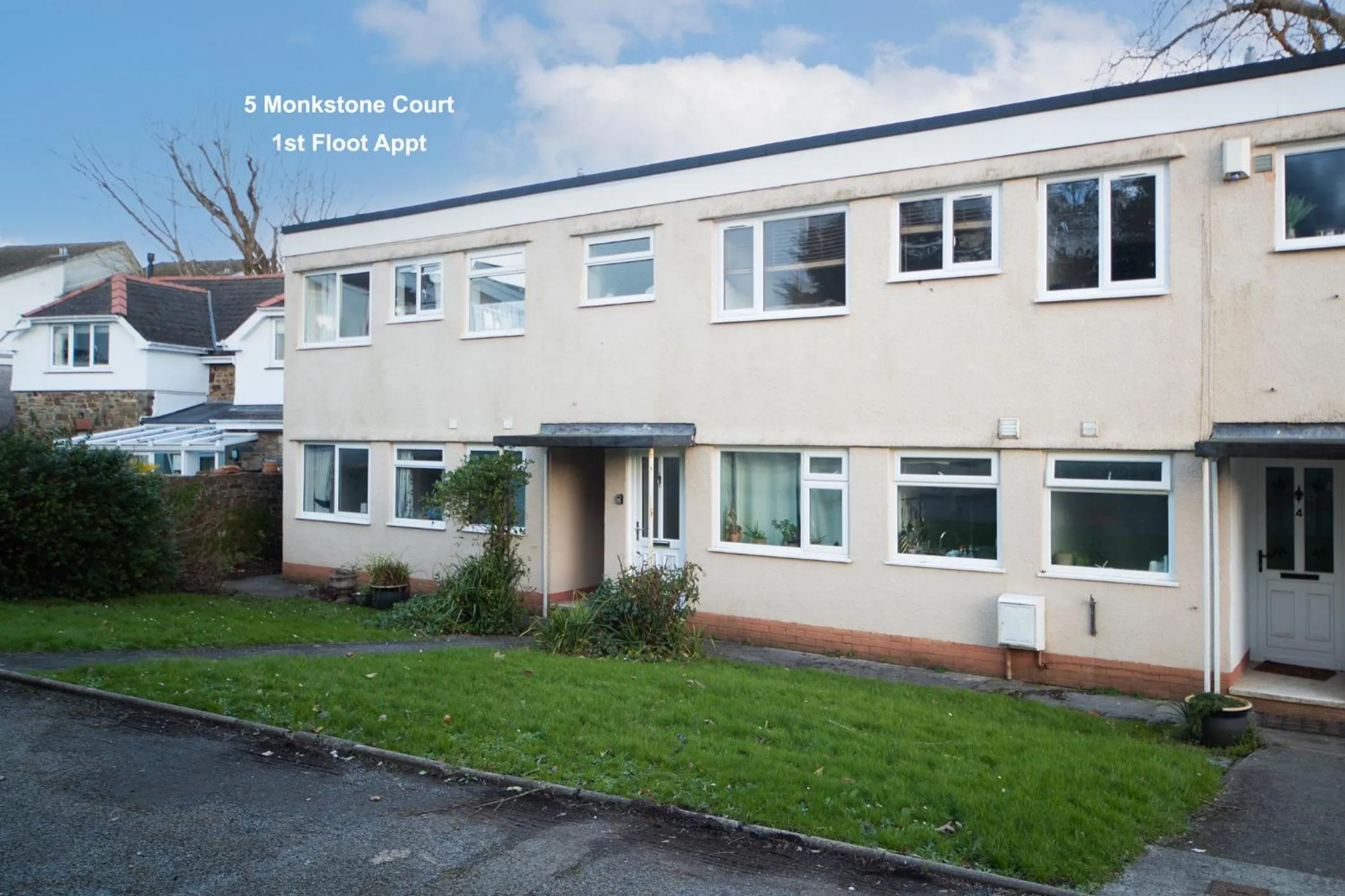 Other in Monkstone Court - Close to Village and Beach