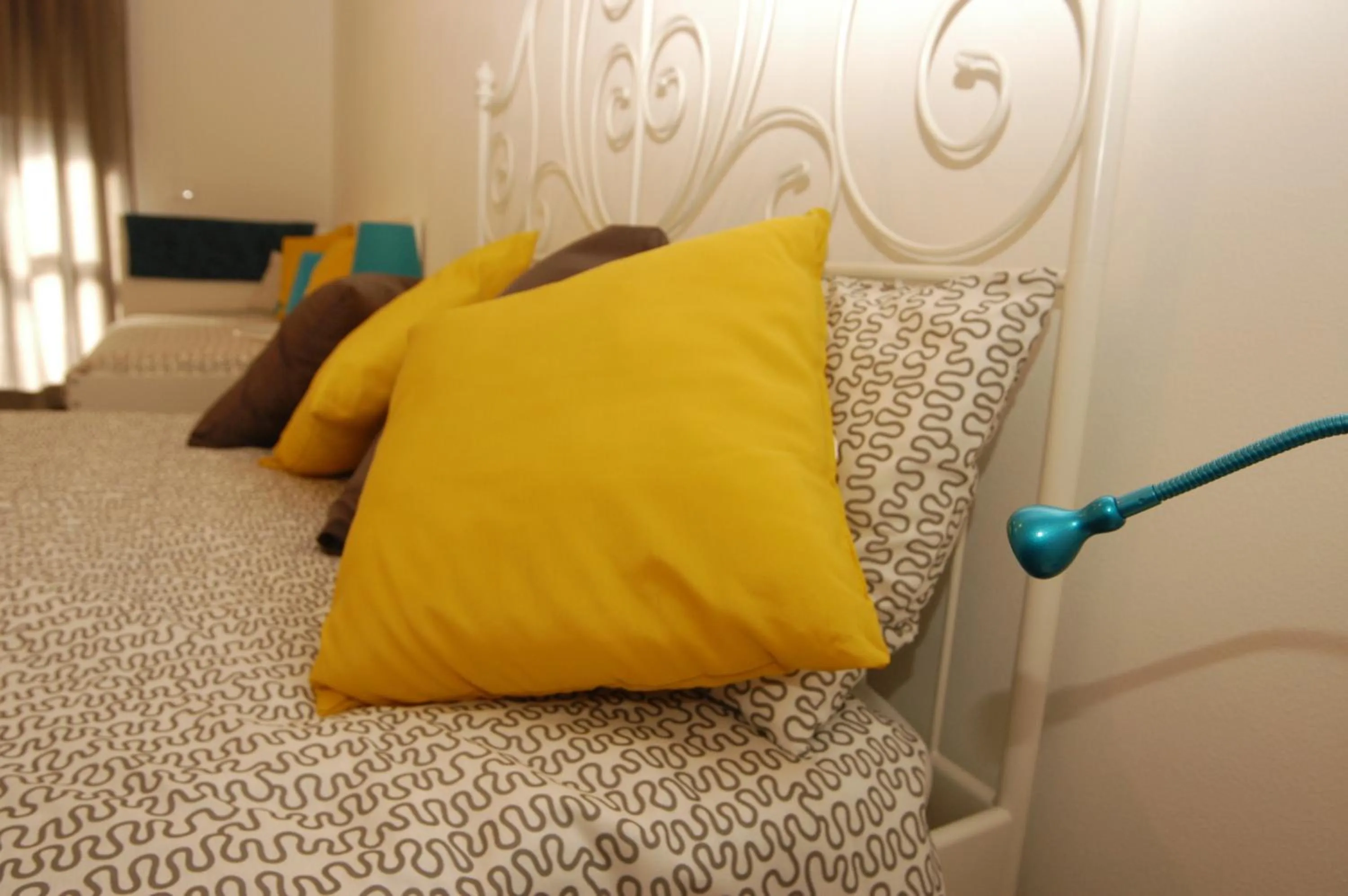Decorative detail, Bed in Il girasole