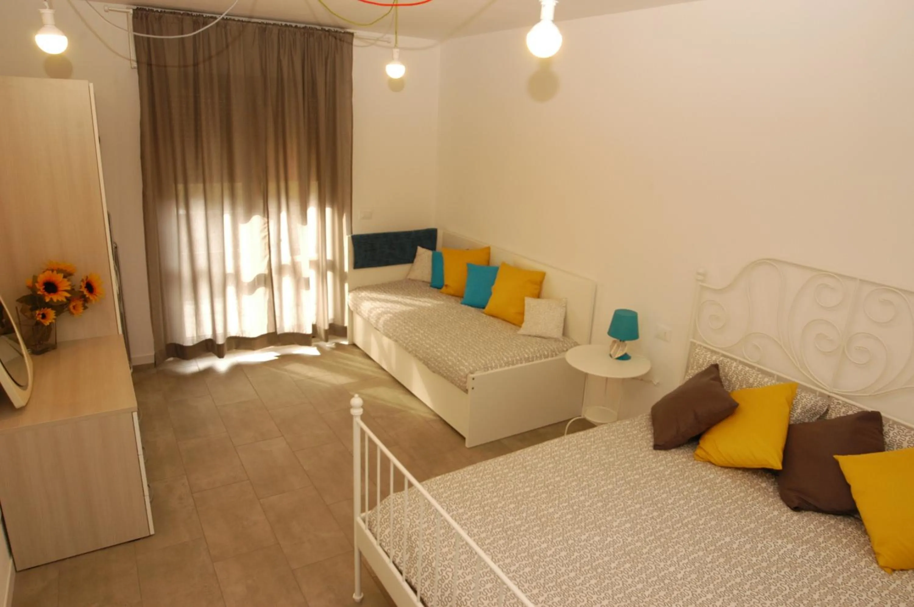 Bedroom, Bed in Il girasole