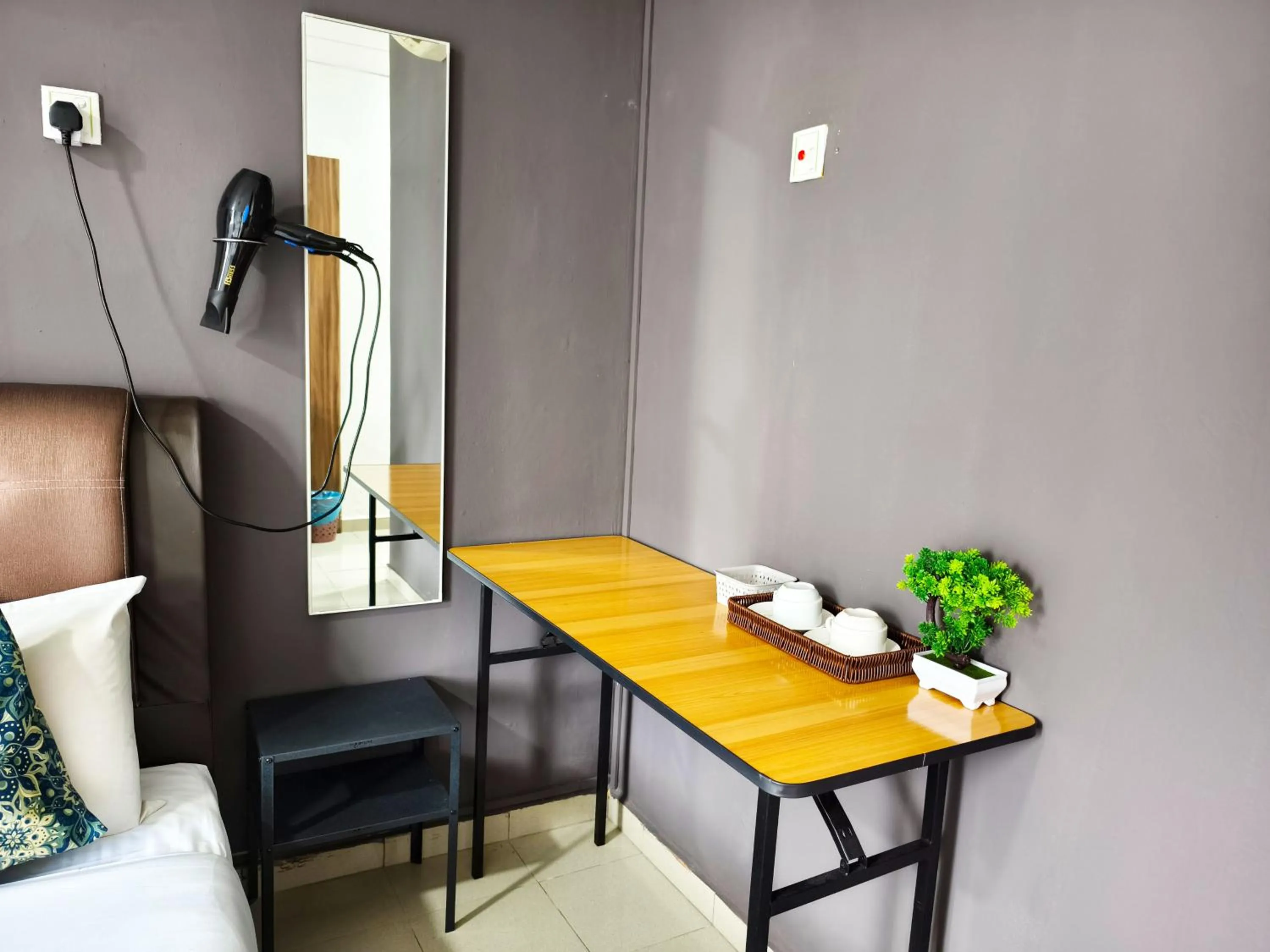 Bedroom in Salaam Suites Hotel