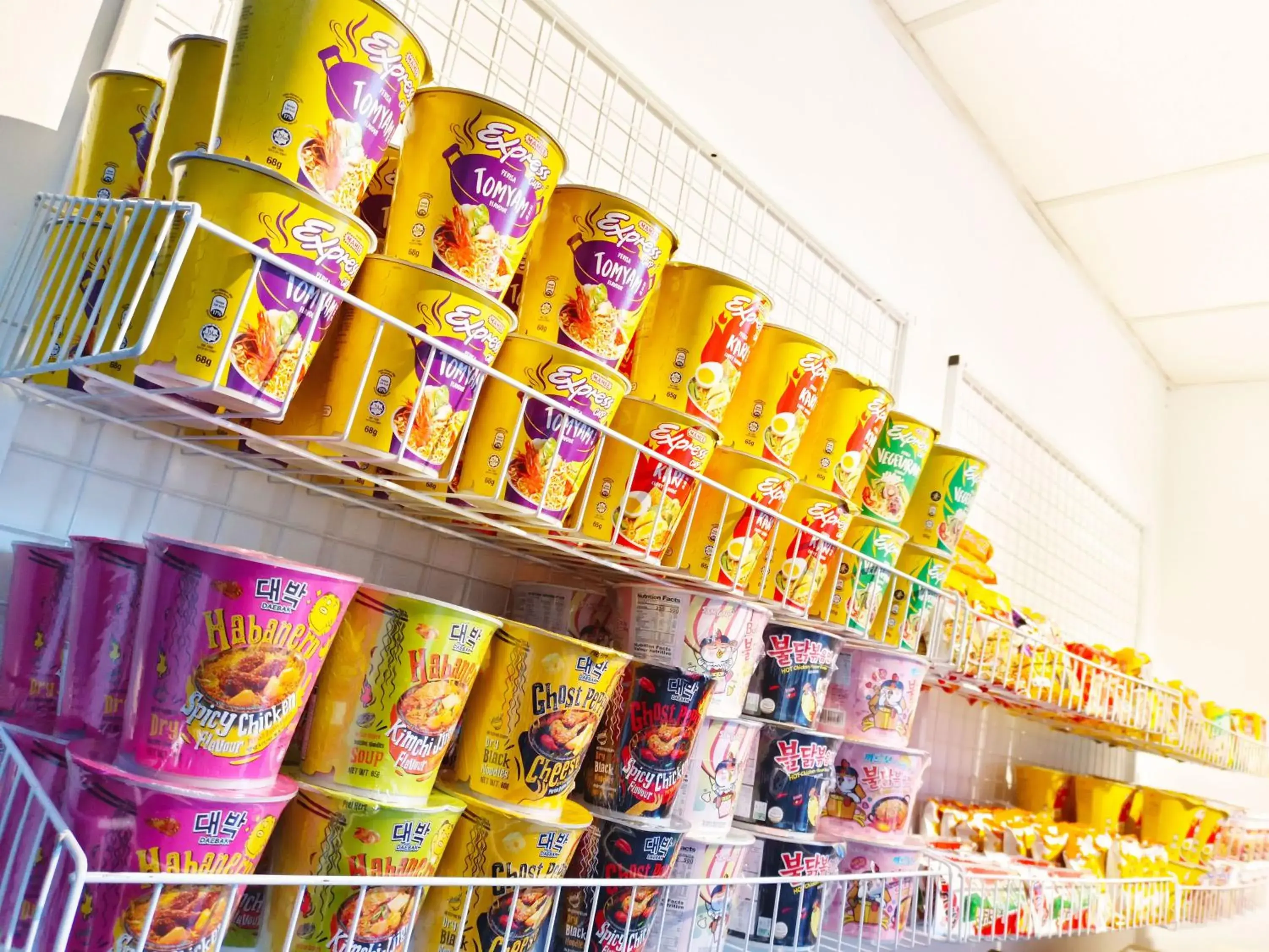 Food and drinks in Salaam Suites Hotel Food and drinks in Salaam Suites Hotel