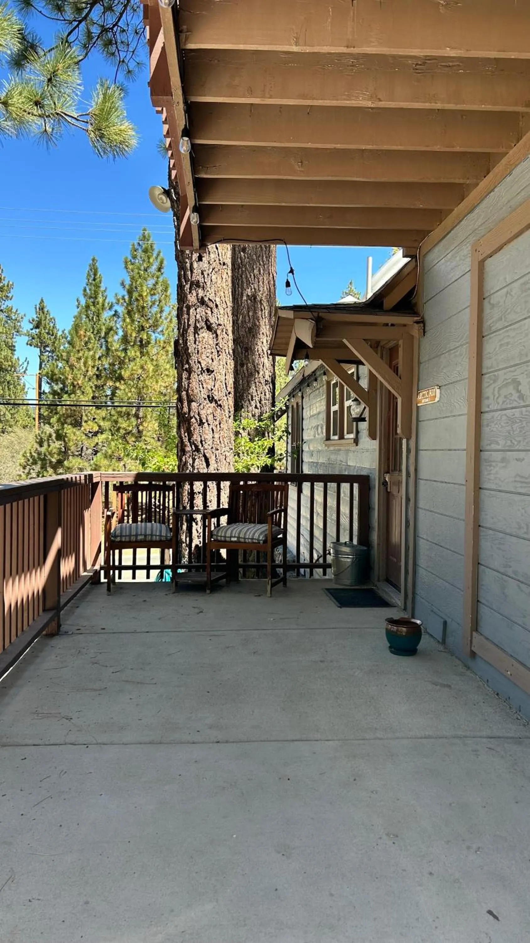 Fox n Bear Cottages Big Bear