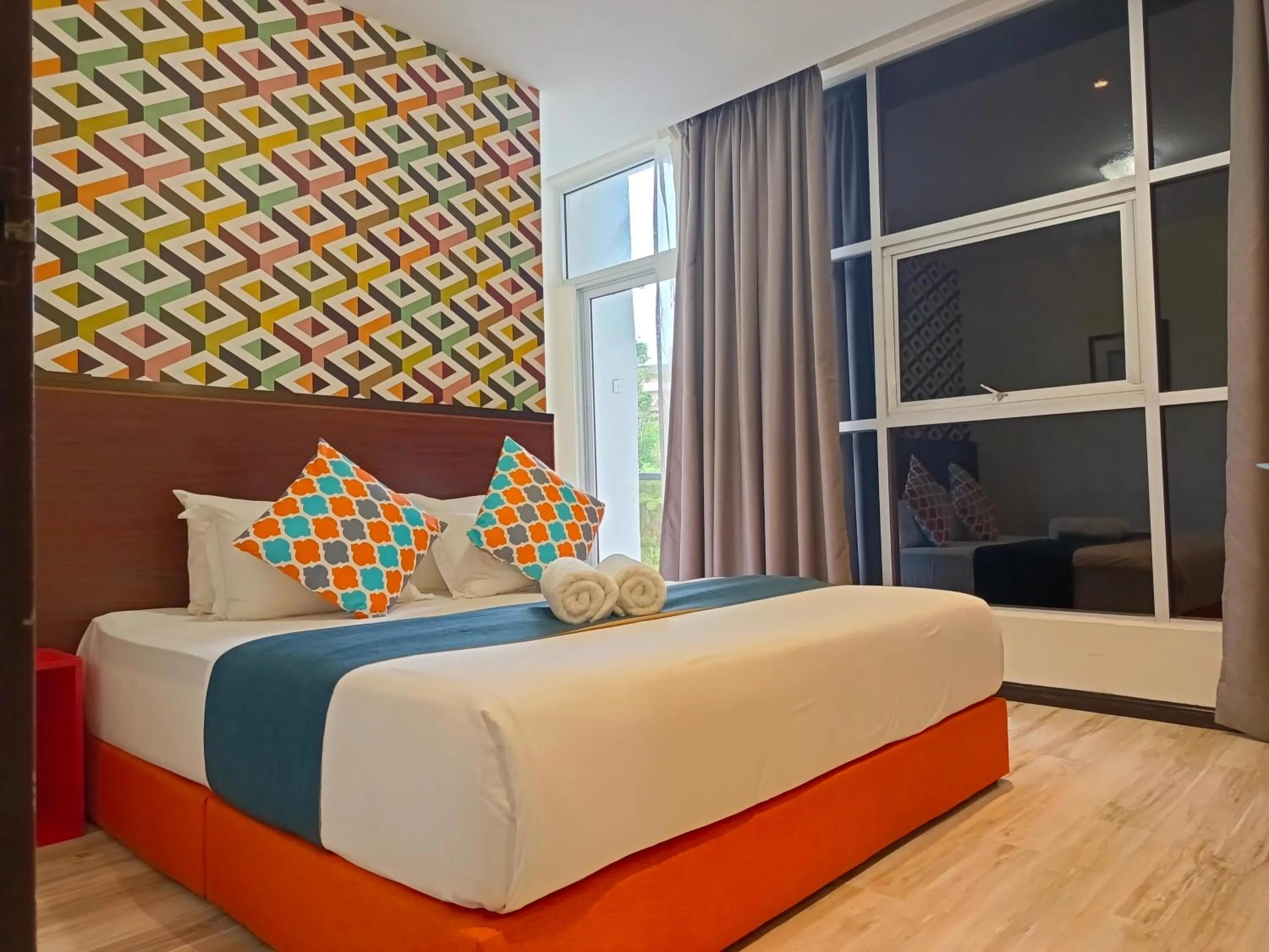 Bed in Beautiful Marigold Hotel