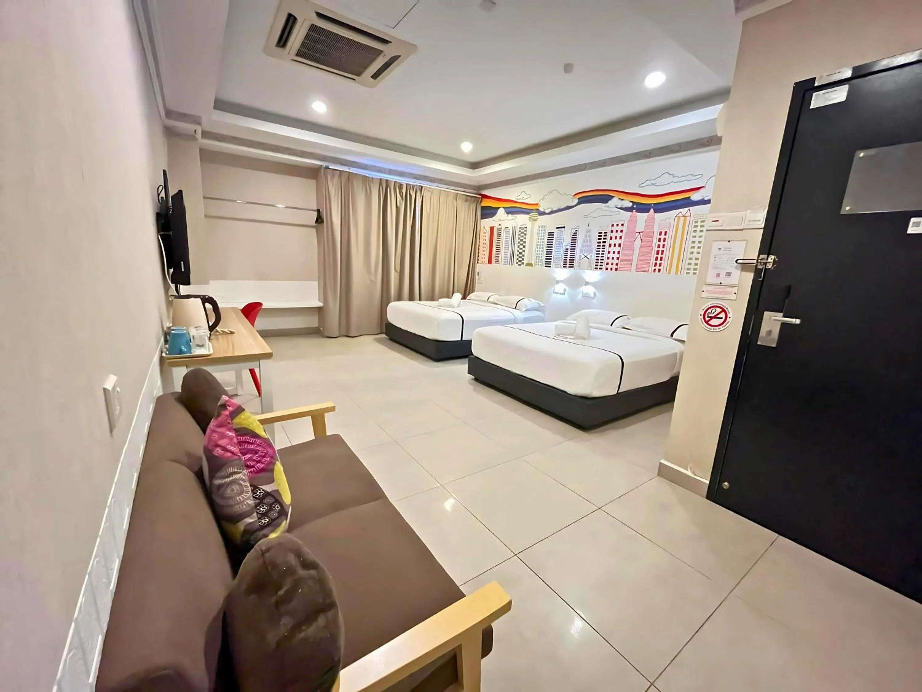 Bed in Smile Hotel Shah Alam ICity