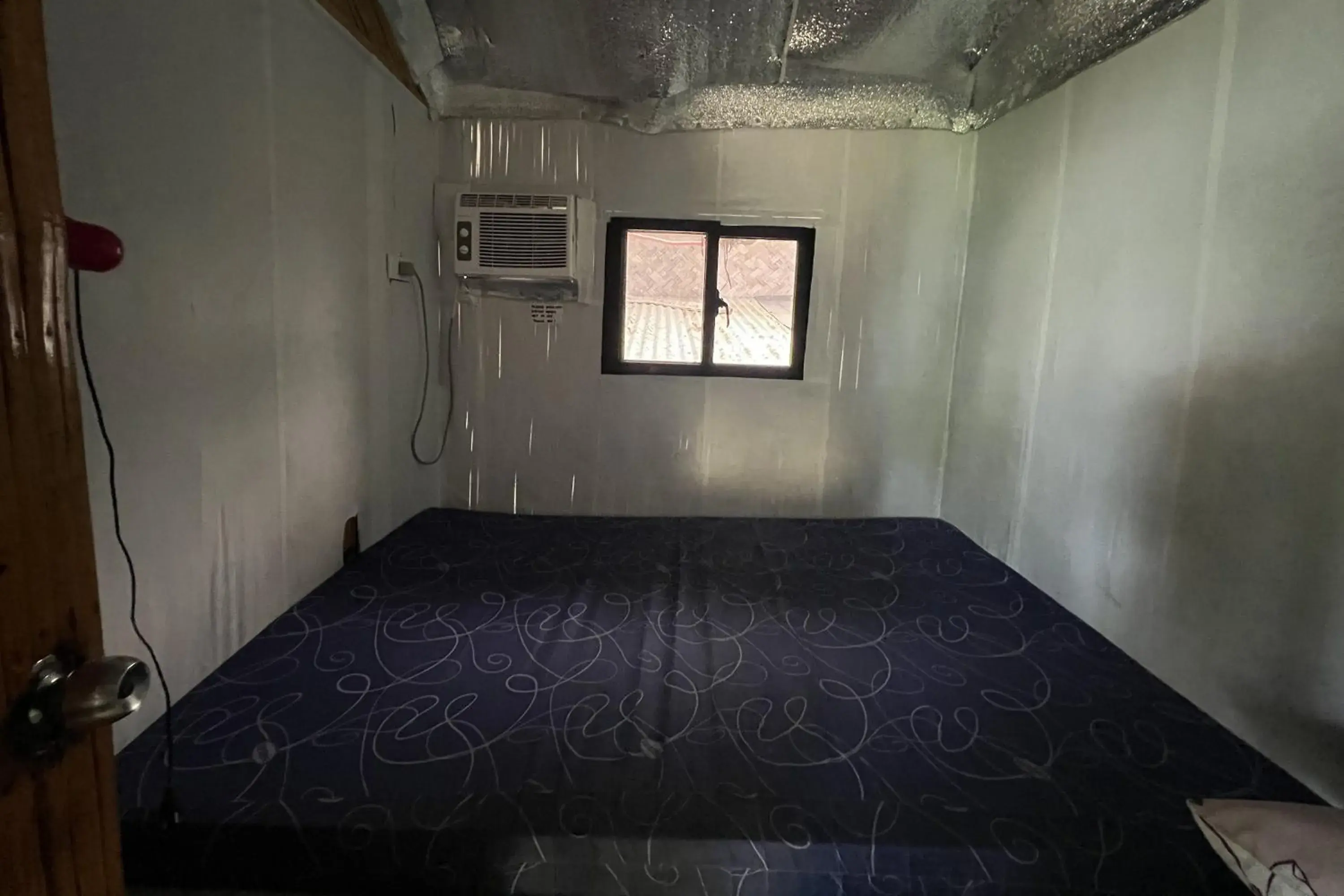 Bedroom in Lover's Point Beach Front Resort Bedroom in Lover's Point Beach Front Resort