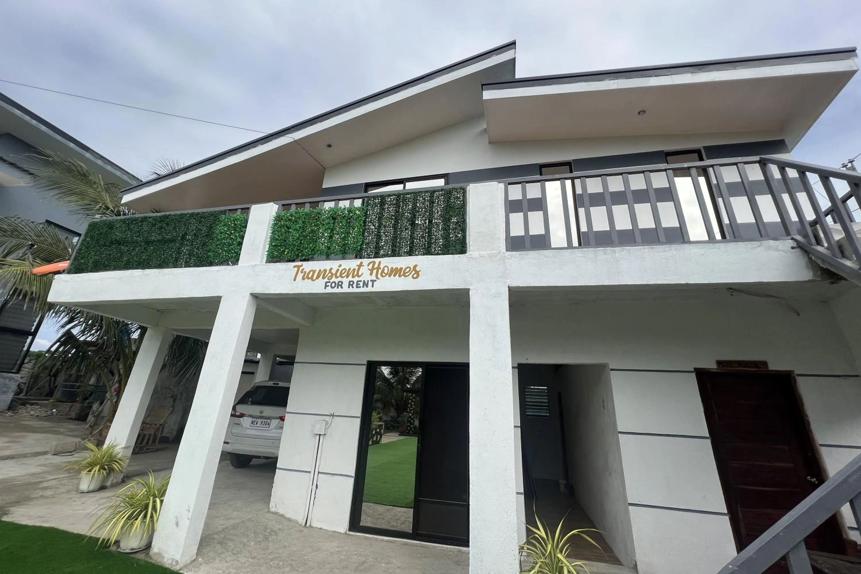 Bedroom in Lover's Point Beach Front Resort