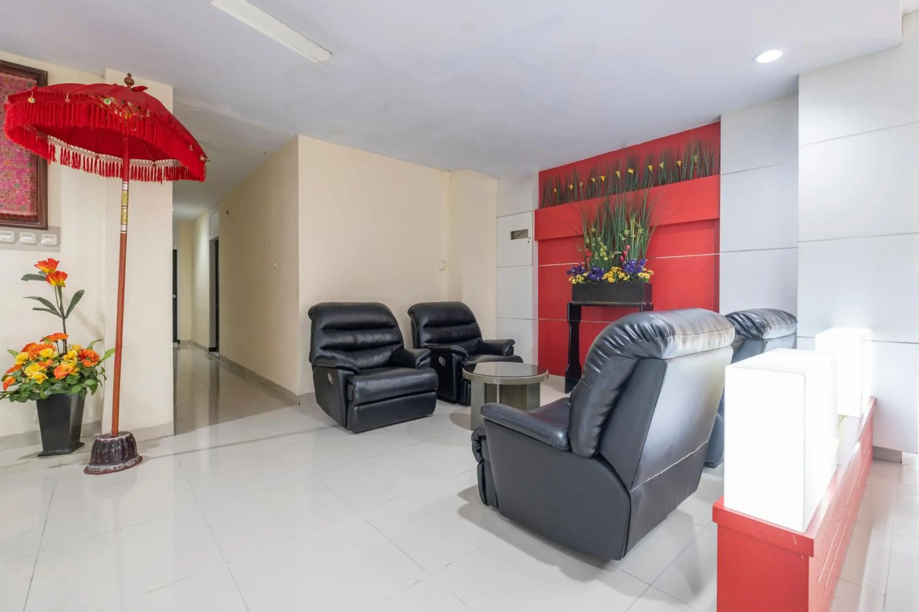 Living room in HOTEL BALI MAKASSAR Living room in HOTEL BALI MAKASSAR