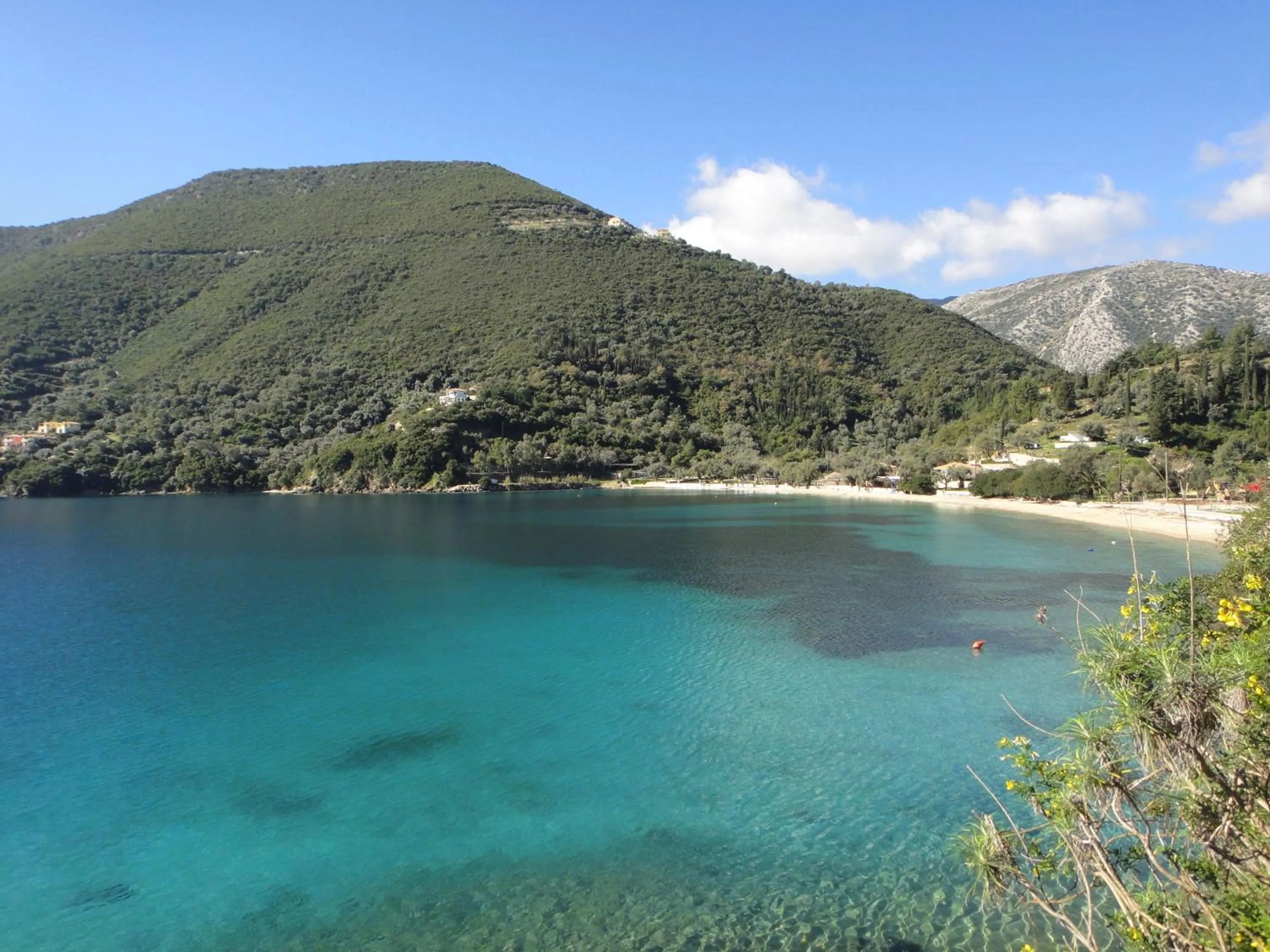 Area and facilities in Menes Hotel