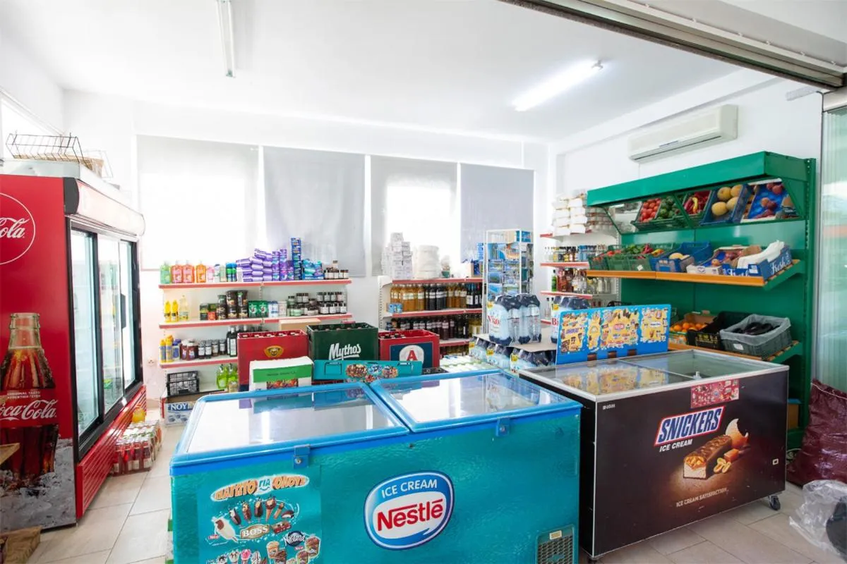 Property building in Menes Hotel