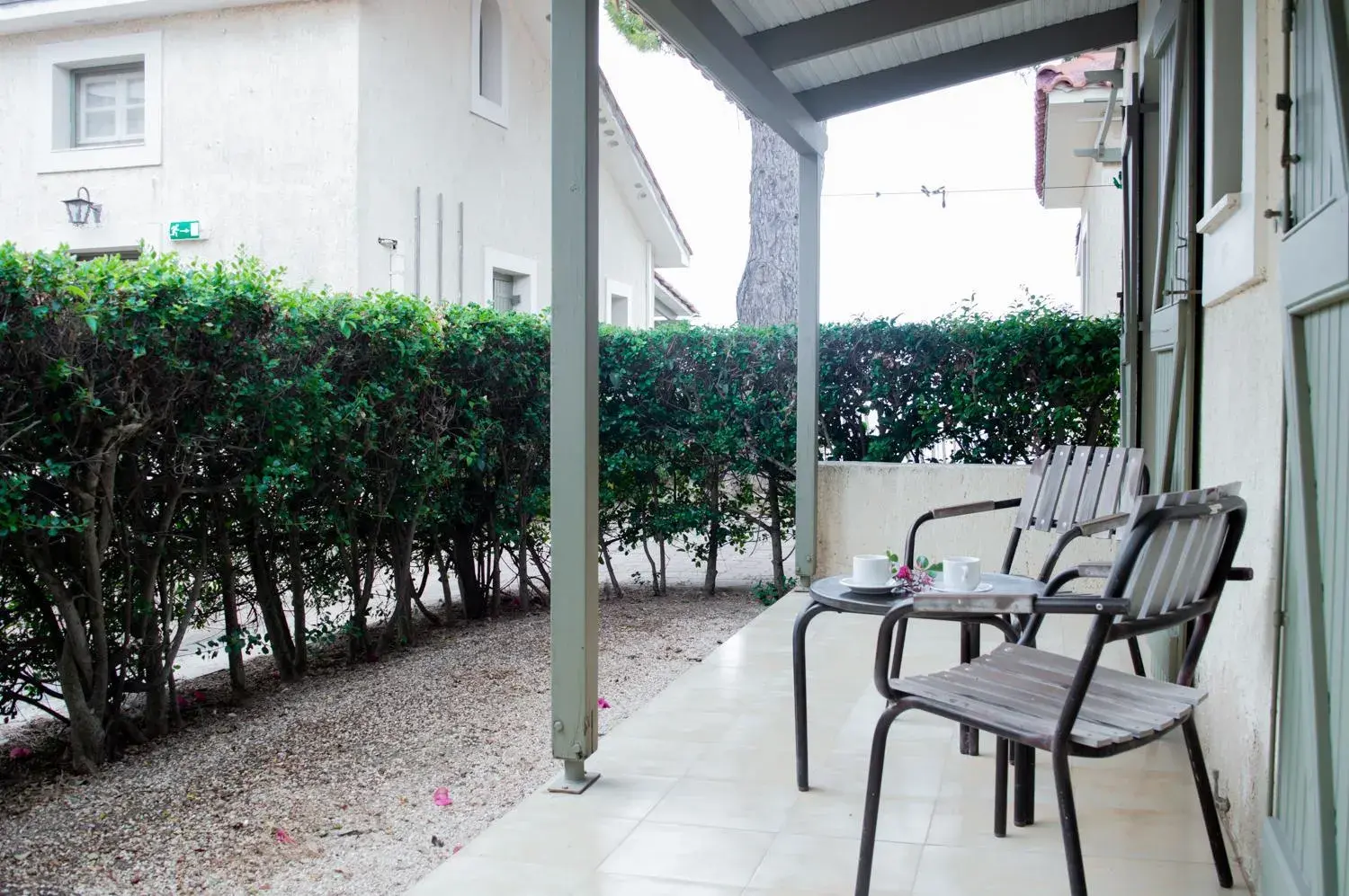 Inner courtyard view in Mouikis Sun Village Inner courtyard view in Mouikis Sun Village