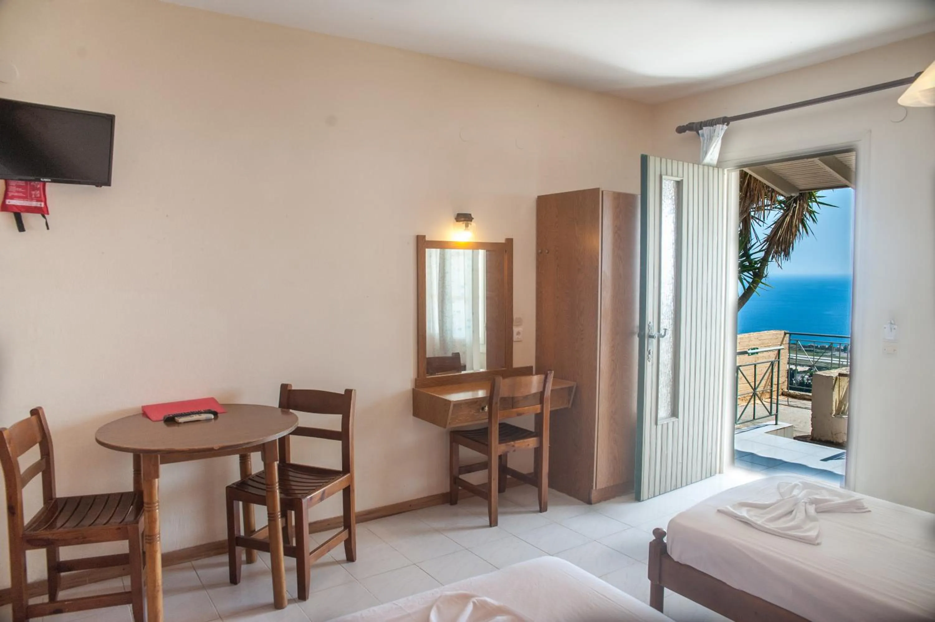 Bed in Mouikis Sun Village