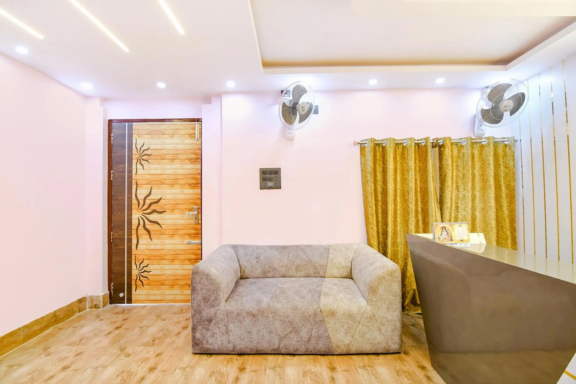 Lobby or reception in FabHotel D Park