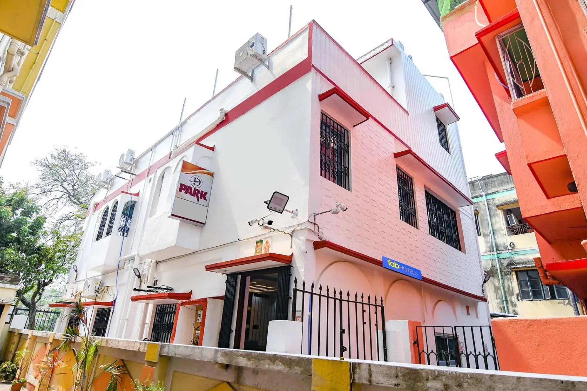 Property building in FabHotel D Park - Nr Dum Dum Junction Property building in FabHotel D Park - Nr Dum Dum Junction