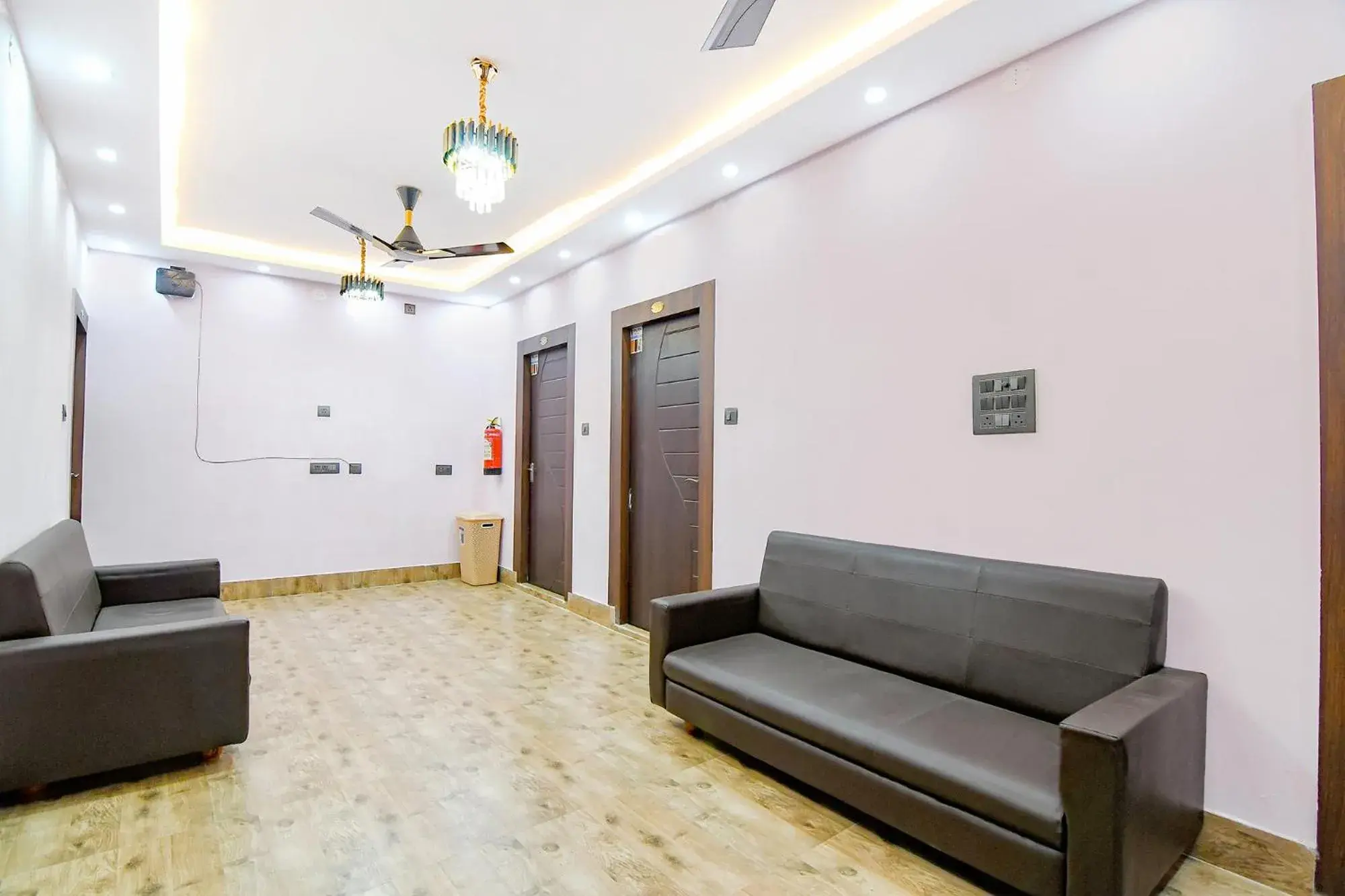 Lobby or reception in FabHotel D Park - Nr Dum Dum Junction Lobby or reception in FabHotel D Park - Nr Dum Dum Junction