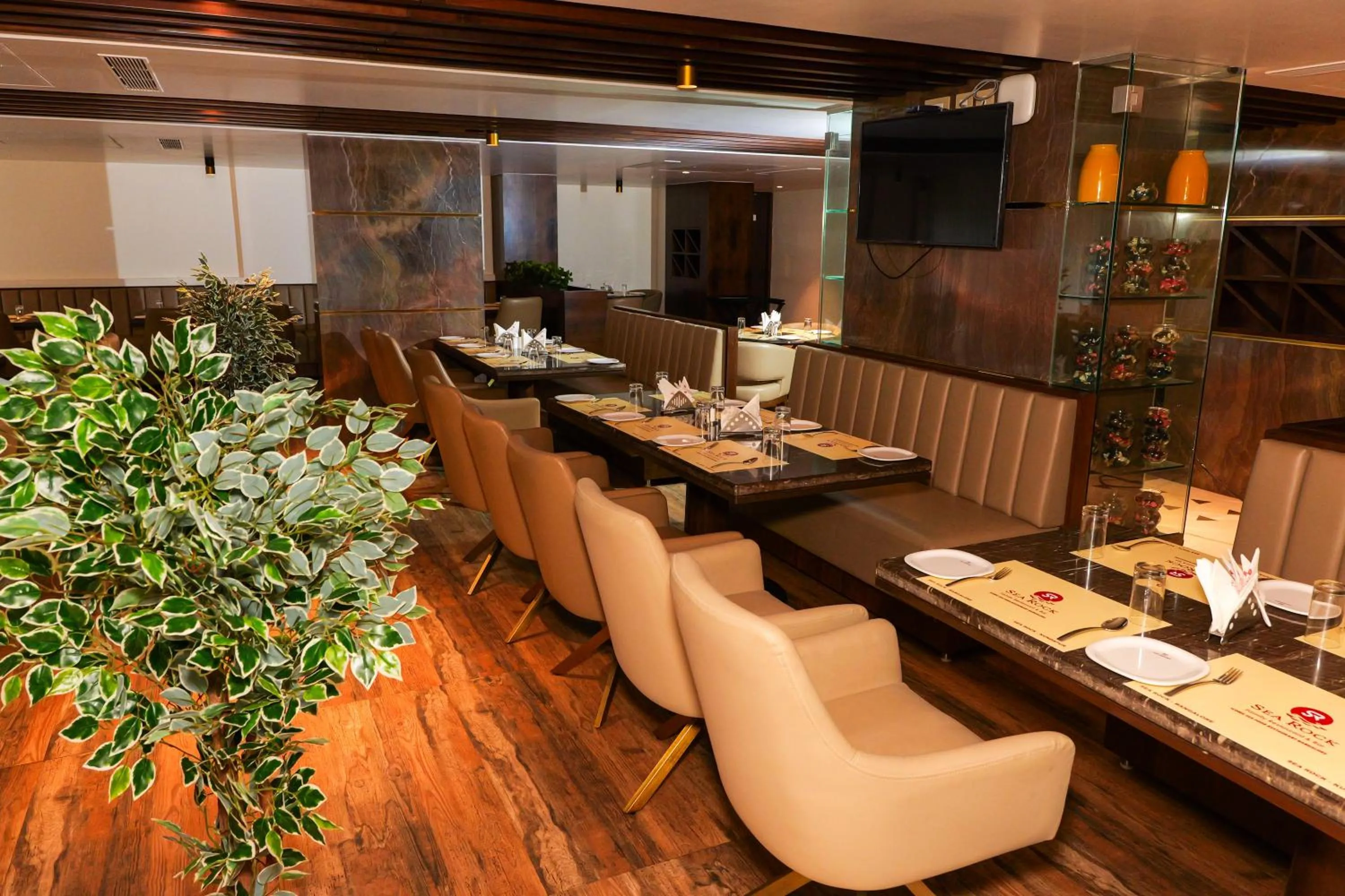 Restaurant/places to eat in UVA MANISH