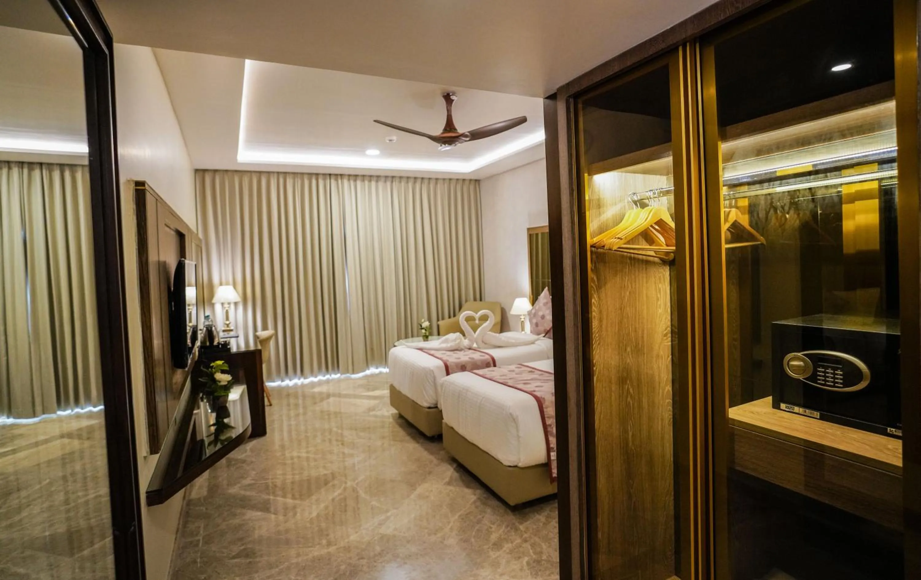 Photo of the whole room, Bed in UVA MANISH