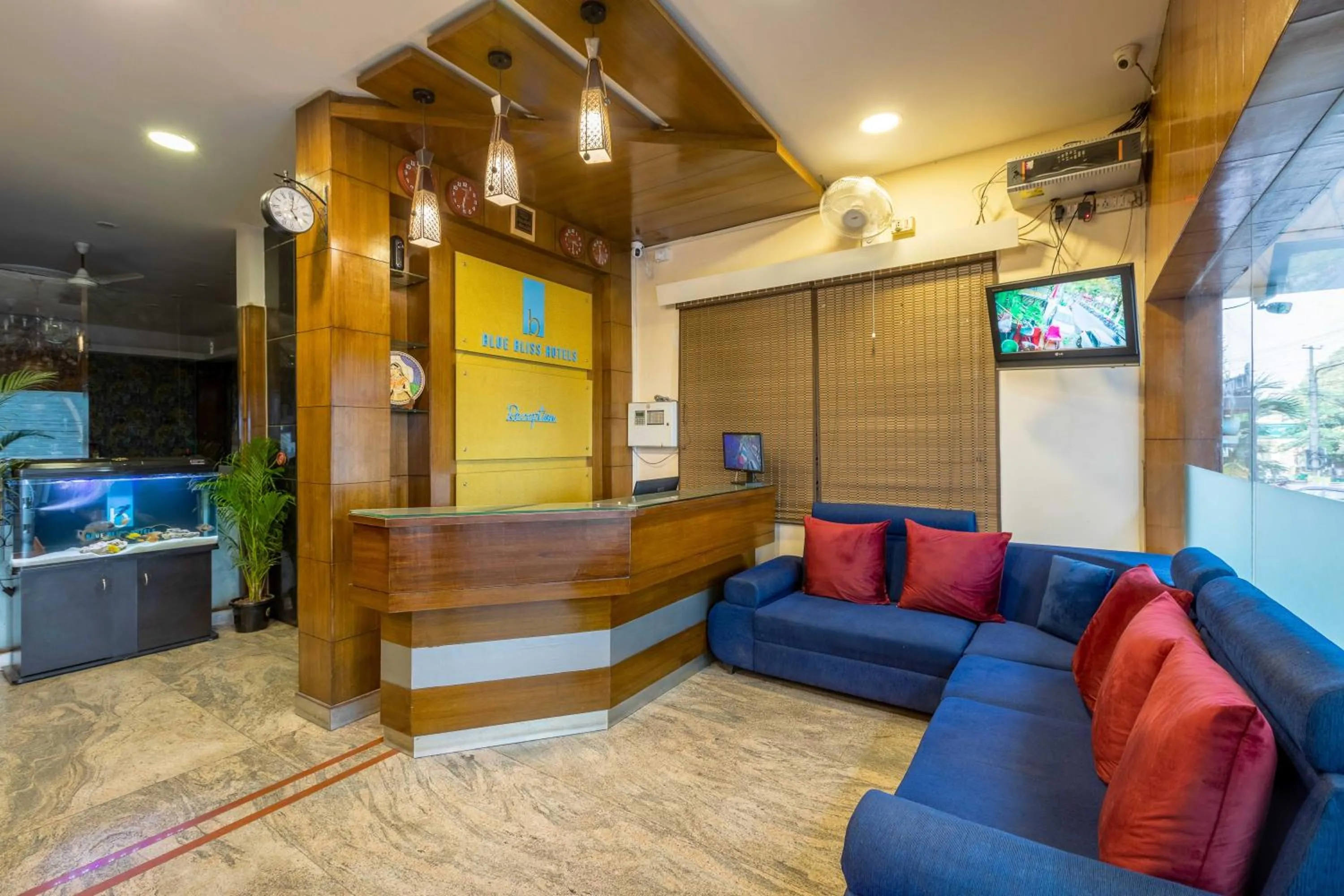 Lobby or reception in Blue Bliss Hotels By PPH Living Infantry Road