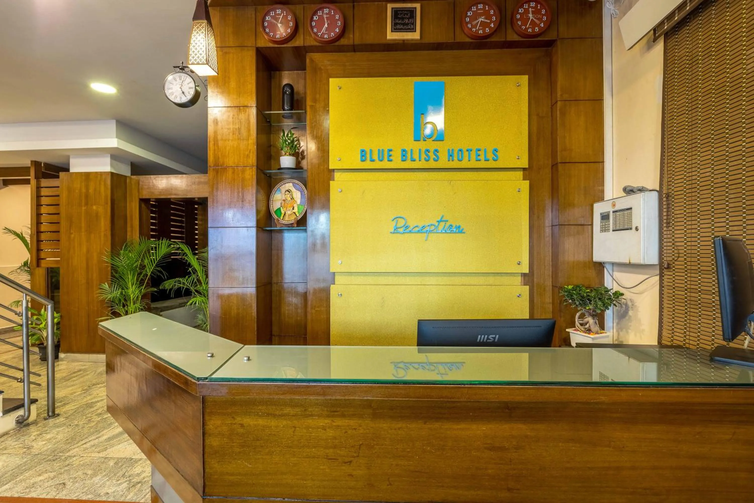 Lobby or reception in Blue Bliss Hotels By PPH Living Infantry Road