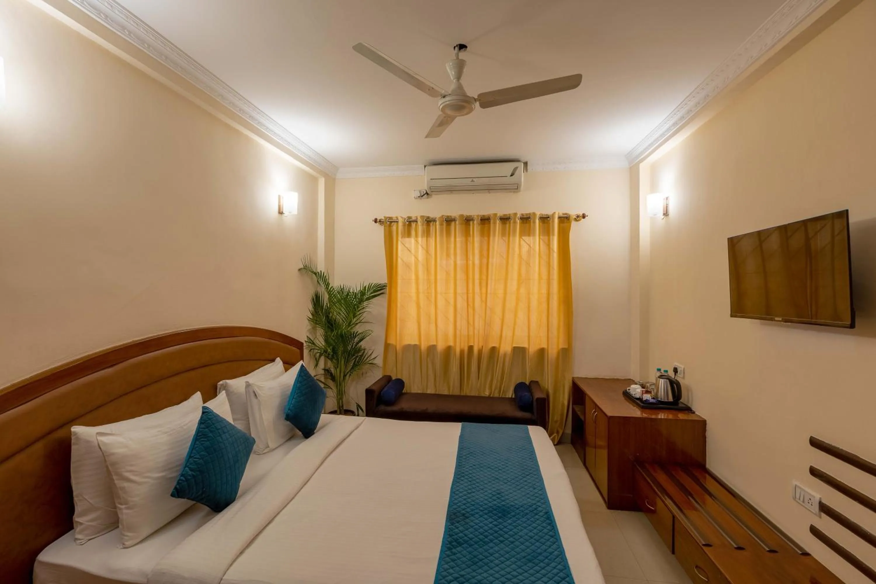Bed in Blue Bliss Hotels By PPH Living Infantry Road