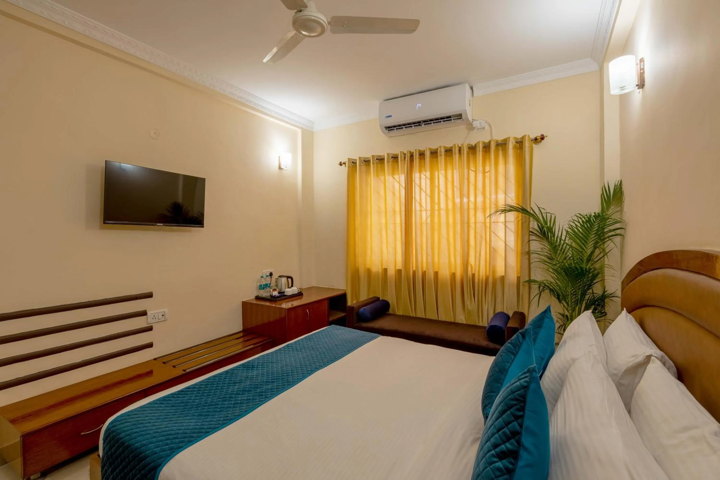 Bed in Blue Bliss Hotels By PPH Living Infantry Road