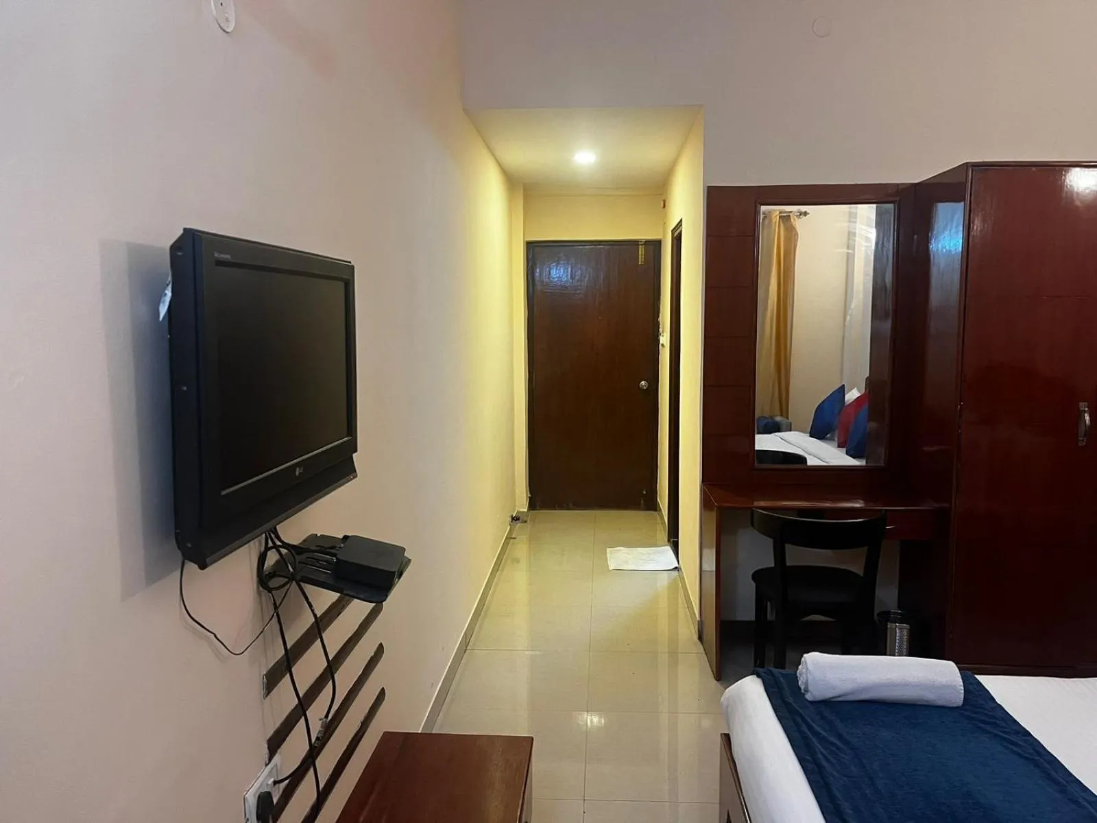 TV and multimedia, Bed in Blue Bliss Hotels By PPH Living Infantry Road