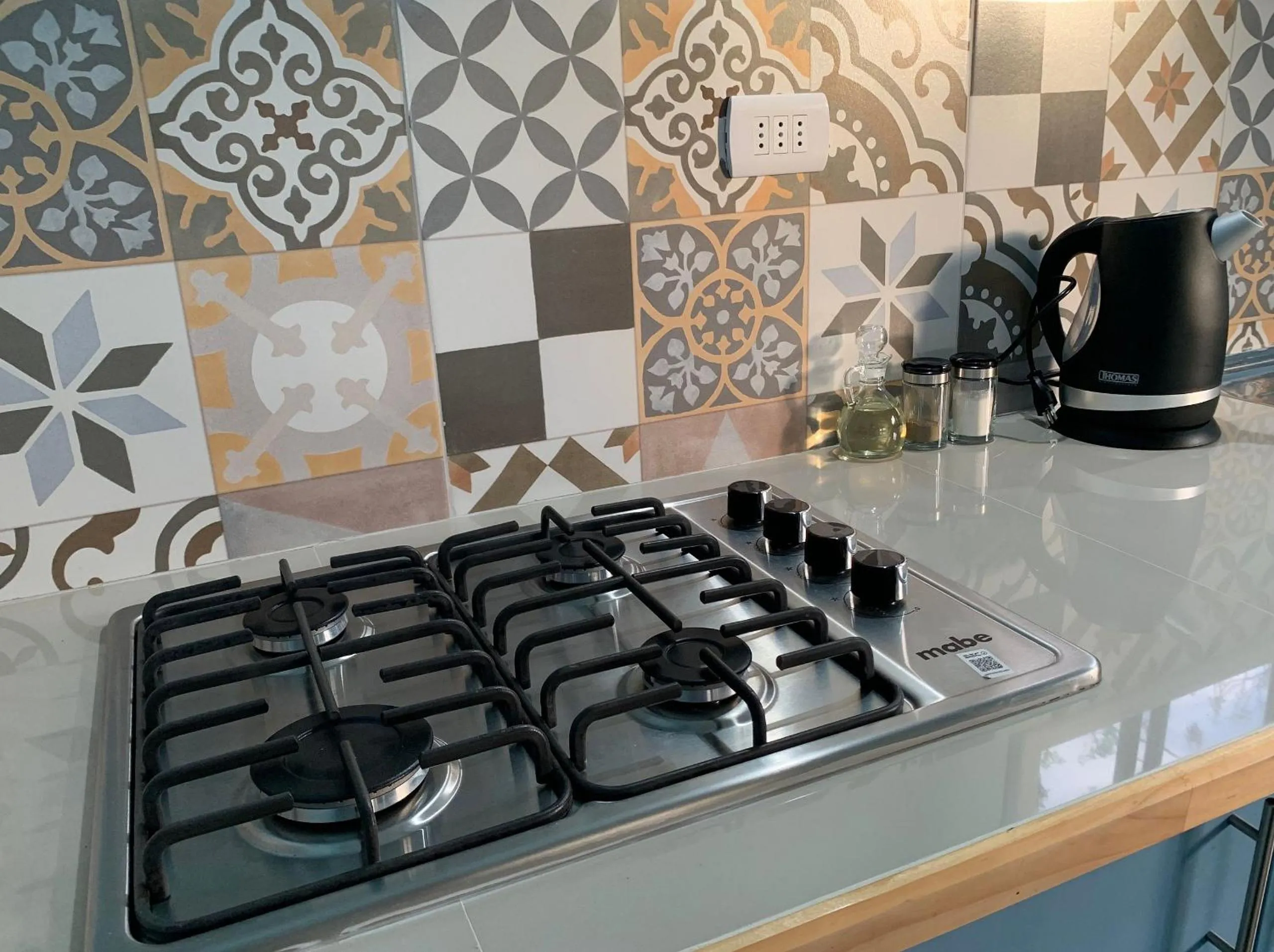 Kitchen or kitchenette in Cabañas Raupa