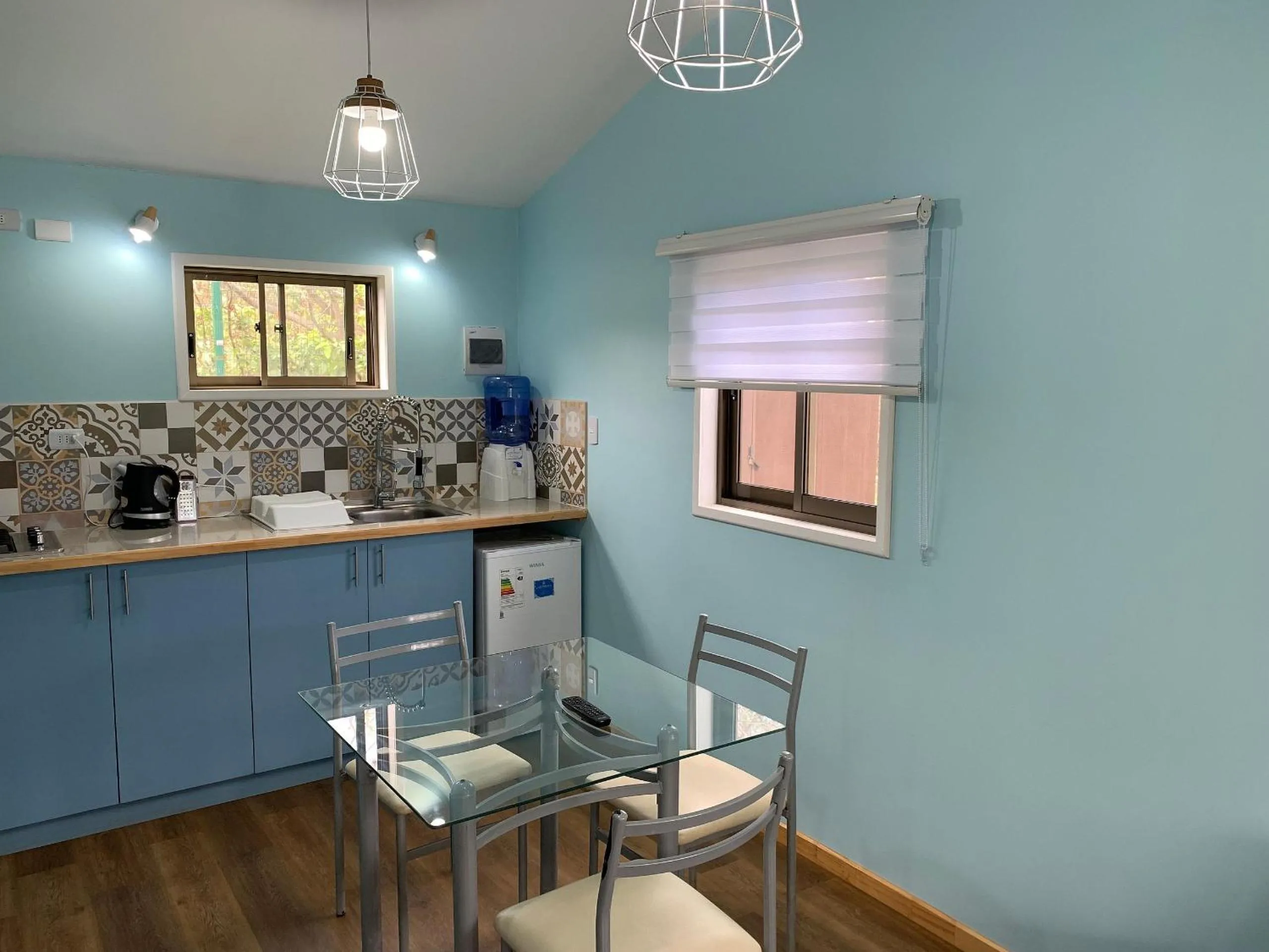 Kitchen or kitchenette in Cabañas Raupa