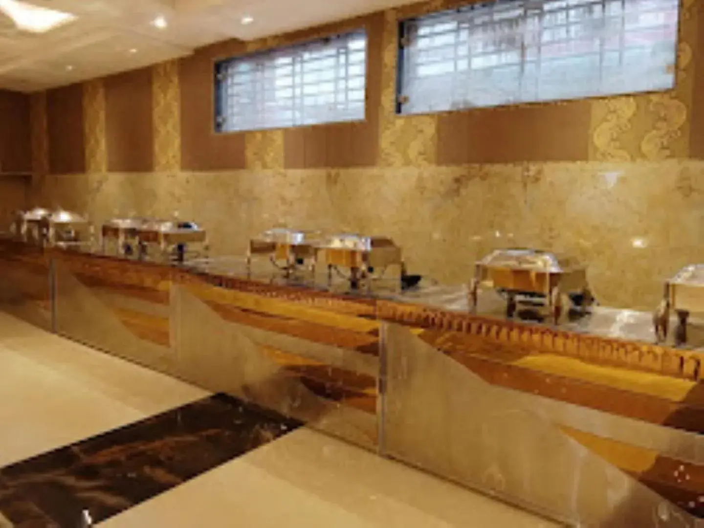 Restaurant/places to eat in Shree Dev Villa Hotel Kanpur Restaurant/places to eat in Shree Dev Villa Hotel Kanpur