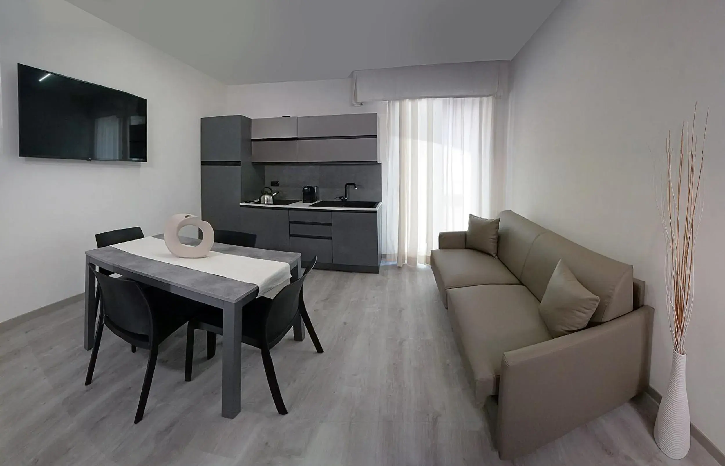 Kitchen or kitchenette, Seating Area in Residence Eden & Spa