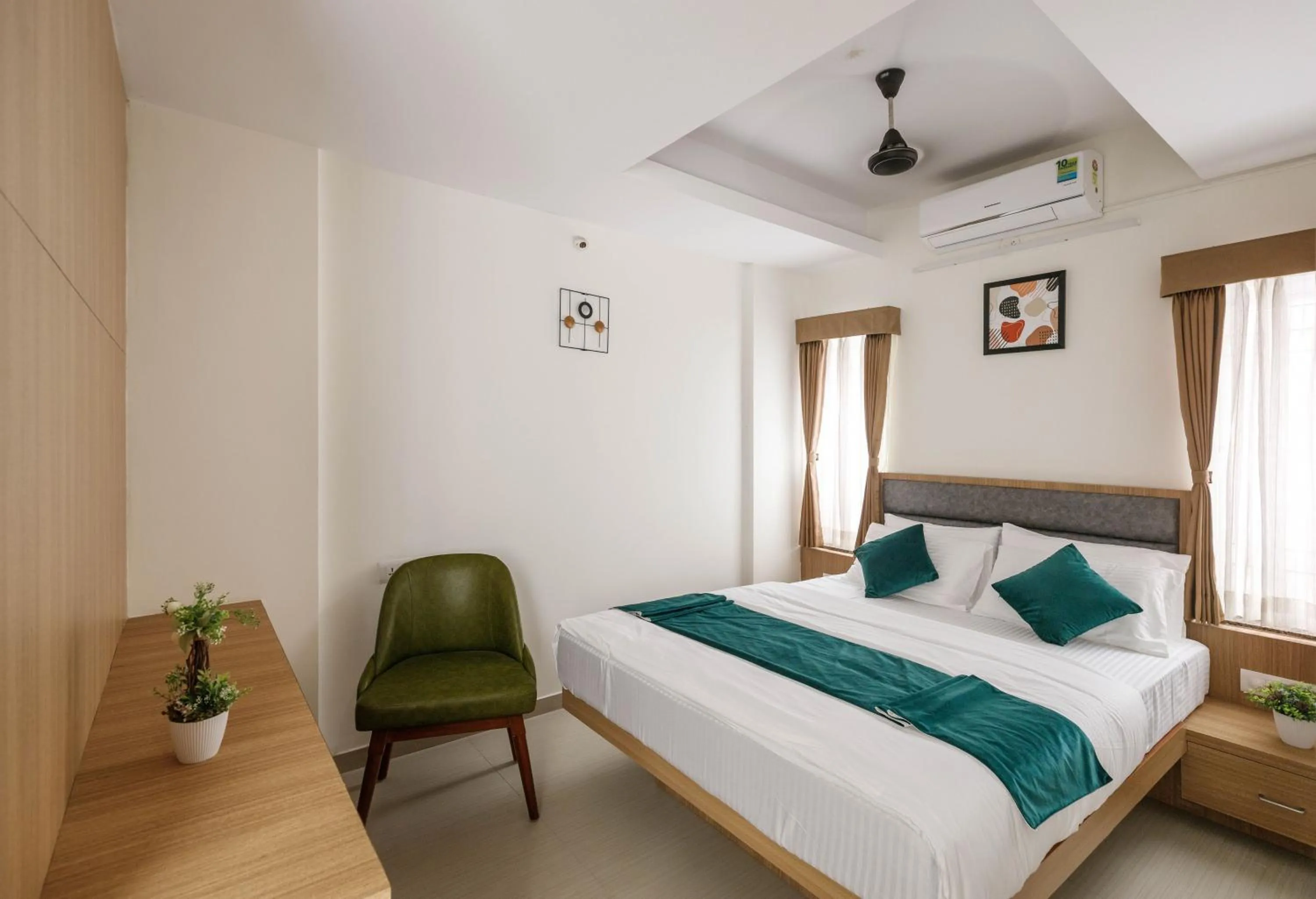 Bedroom, Bed in Sunlight Serviced Apartments