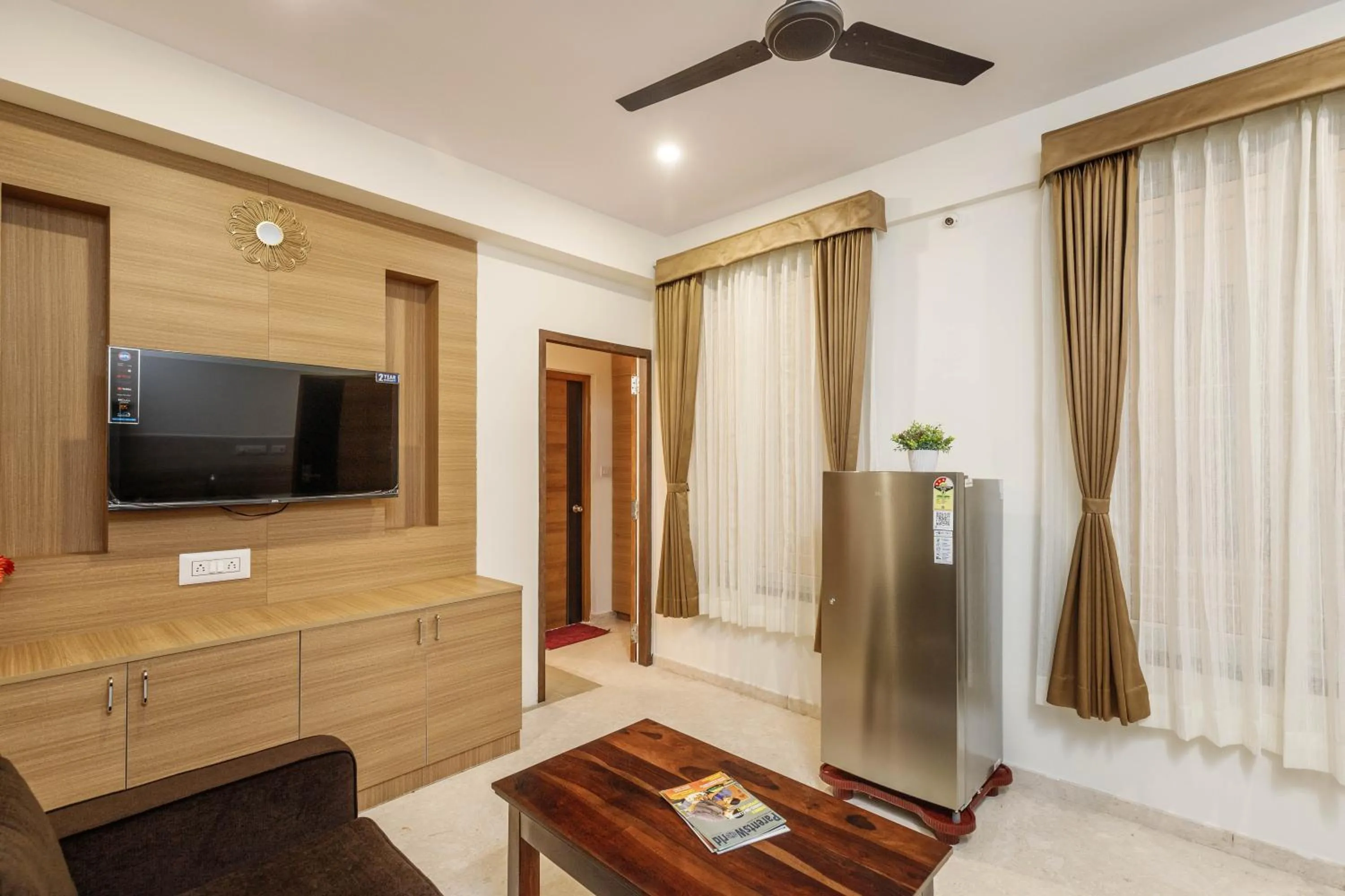 TV and multimedia in Sunlight Serviced Apartments