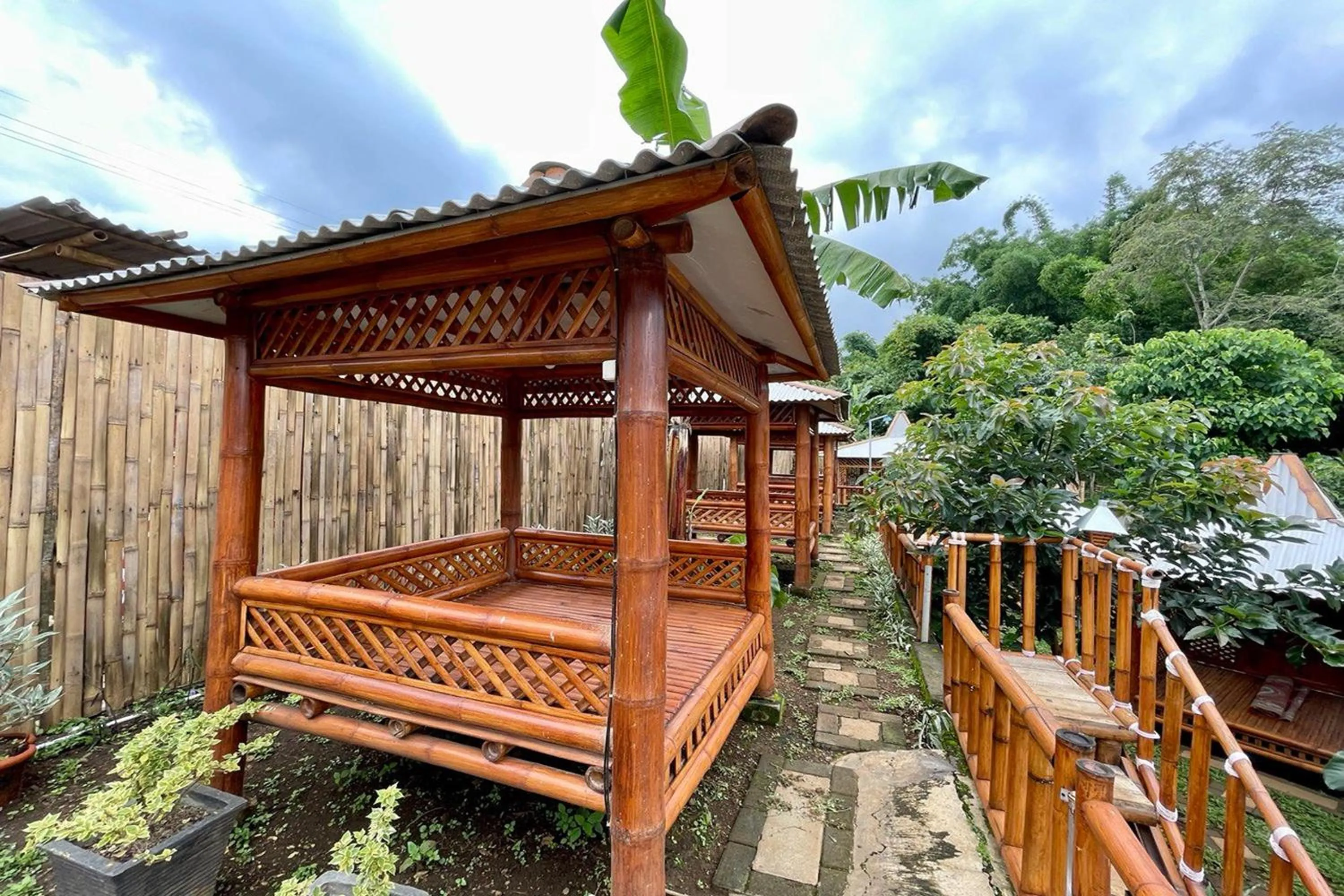 Area and facilities in Rizky Bromo Homestay