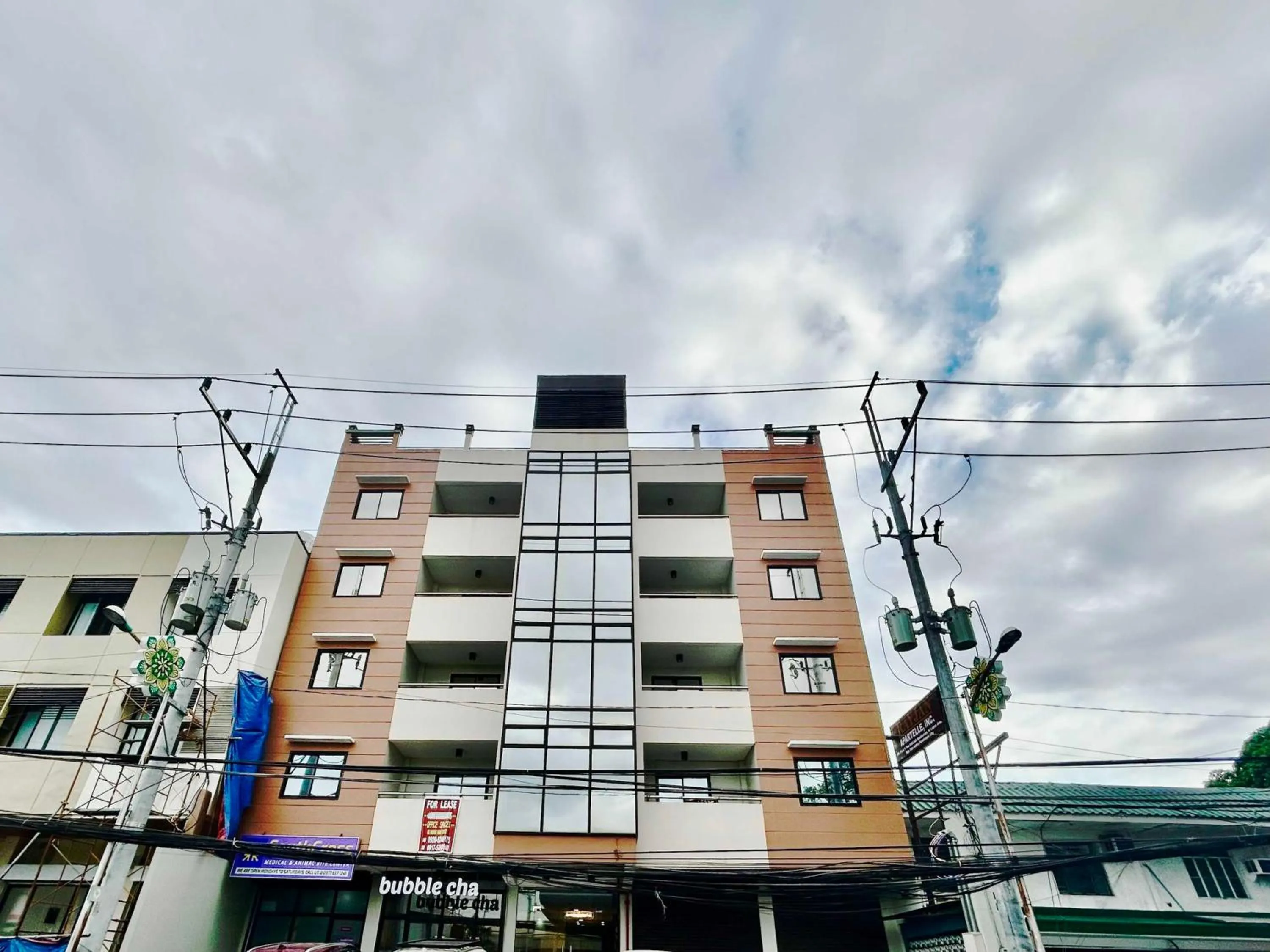 Facade/entrance in OYO 1045 Rayjan Apartelle