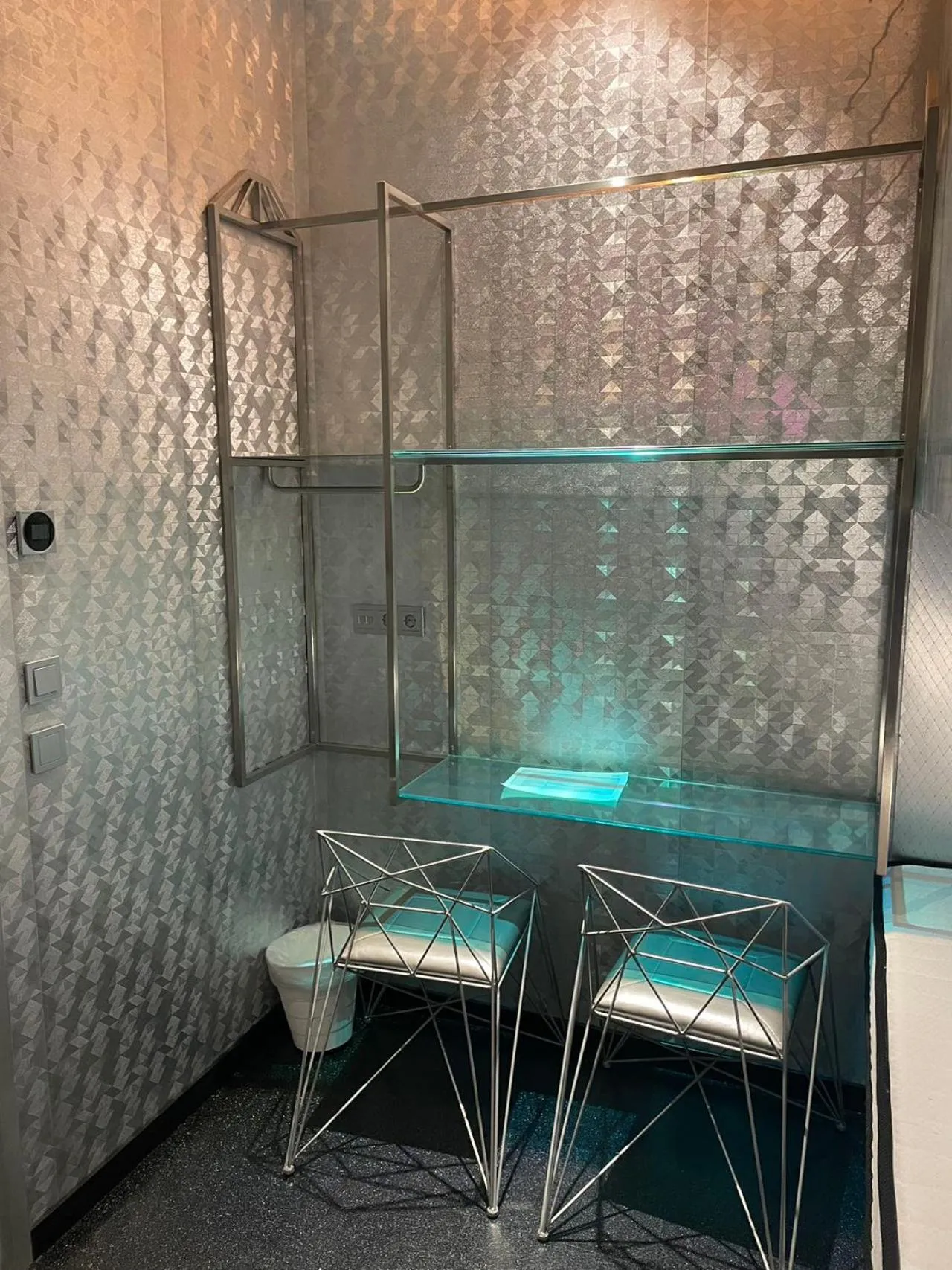 Bedroom in Diamond Capsule Hotel Amsterdam South