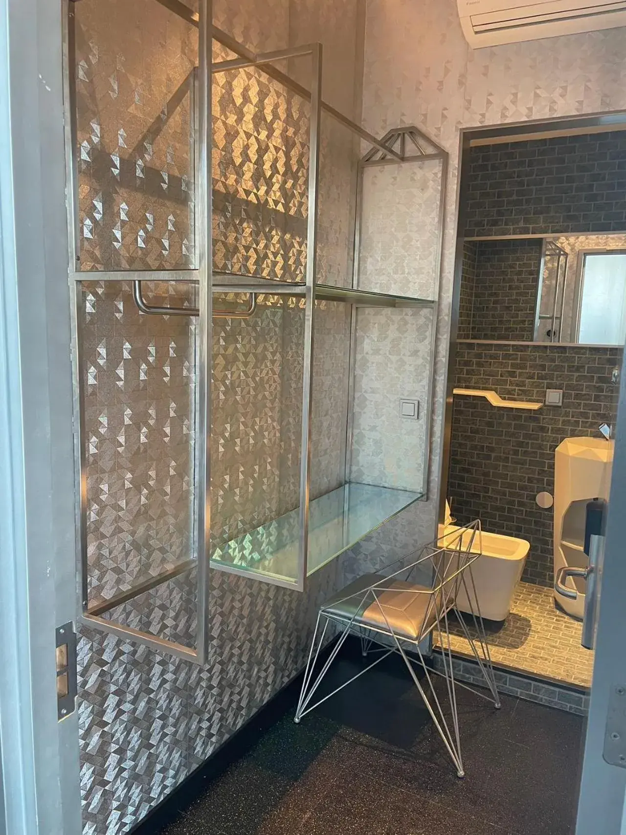 Bedroom in Diamond Capsule Hotel Amsterdam South Bedroom in Diamond Capsule Hotel Amsterdam South