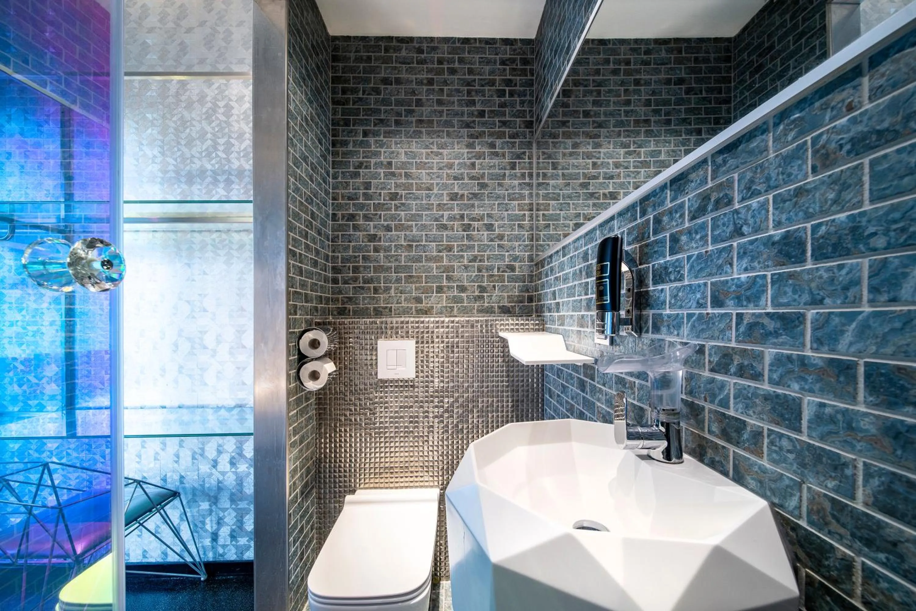 Bathroom in Diamond Capsule Hotel Amsterdam South