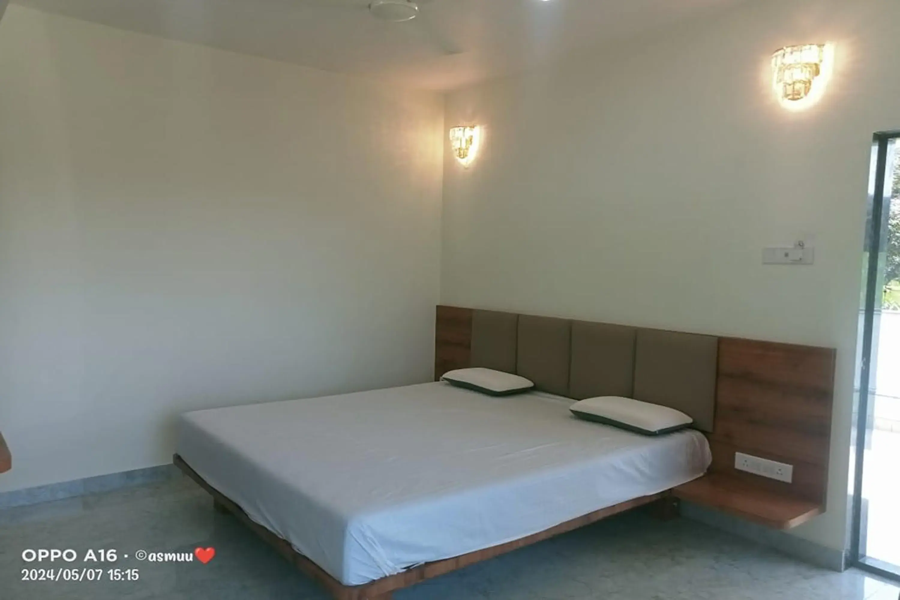 Bed in Strawberry Land Resort Bed in Strawberry Land Resort