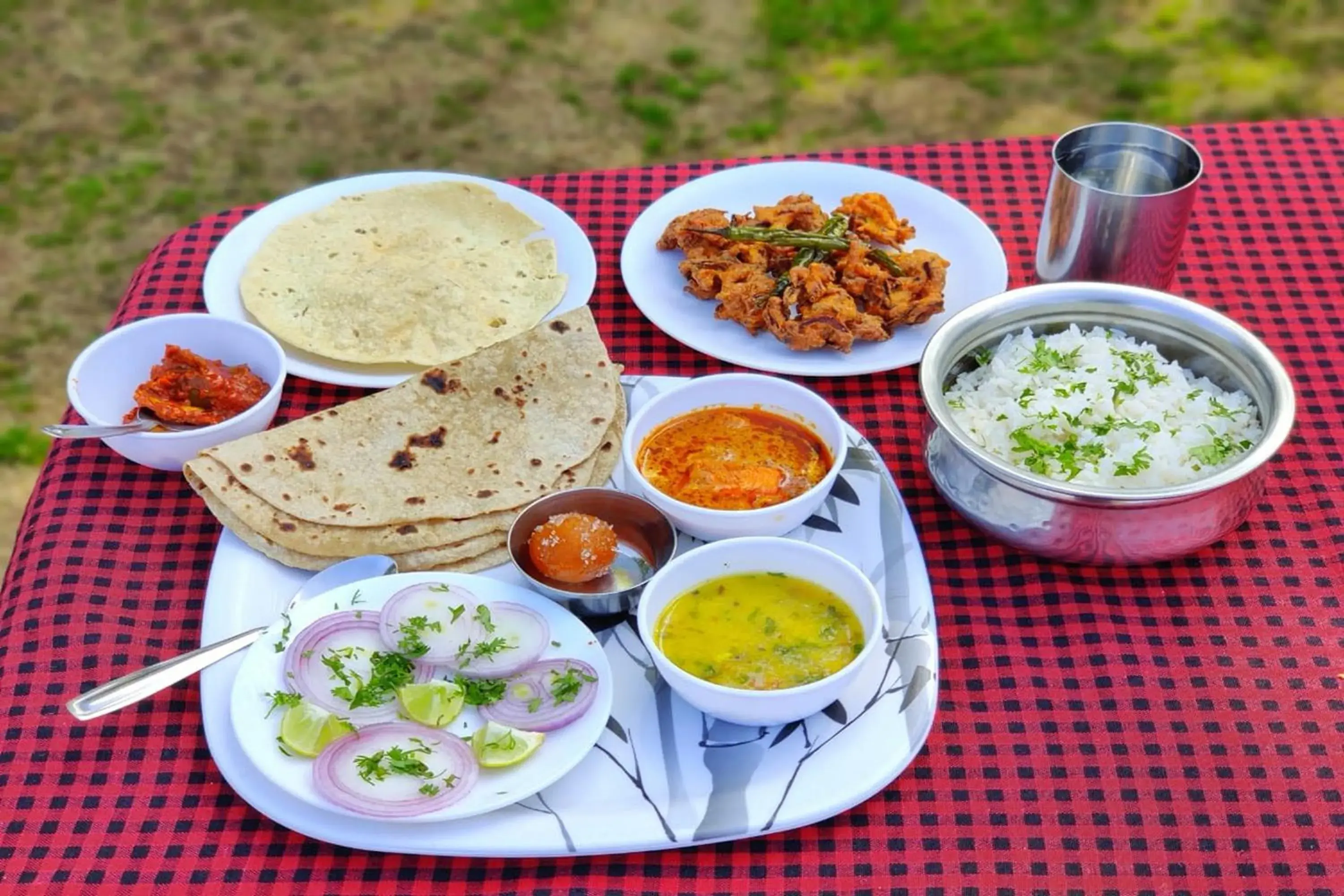 Restaurant/places to eat in Strawberry Land Resort Restaurant/places to eat in Strawberry Land Resort