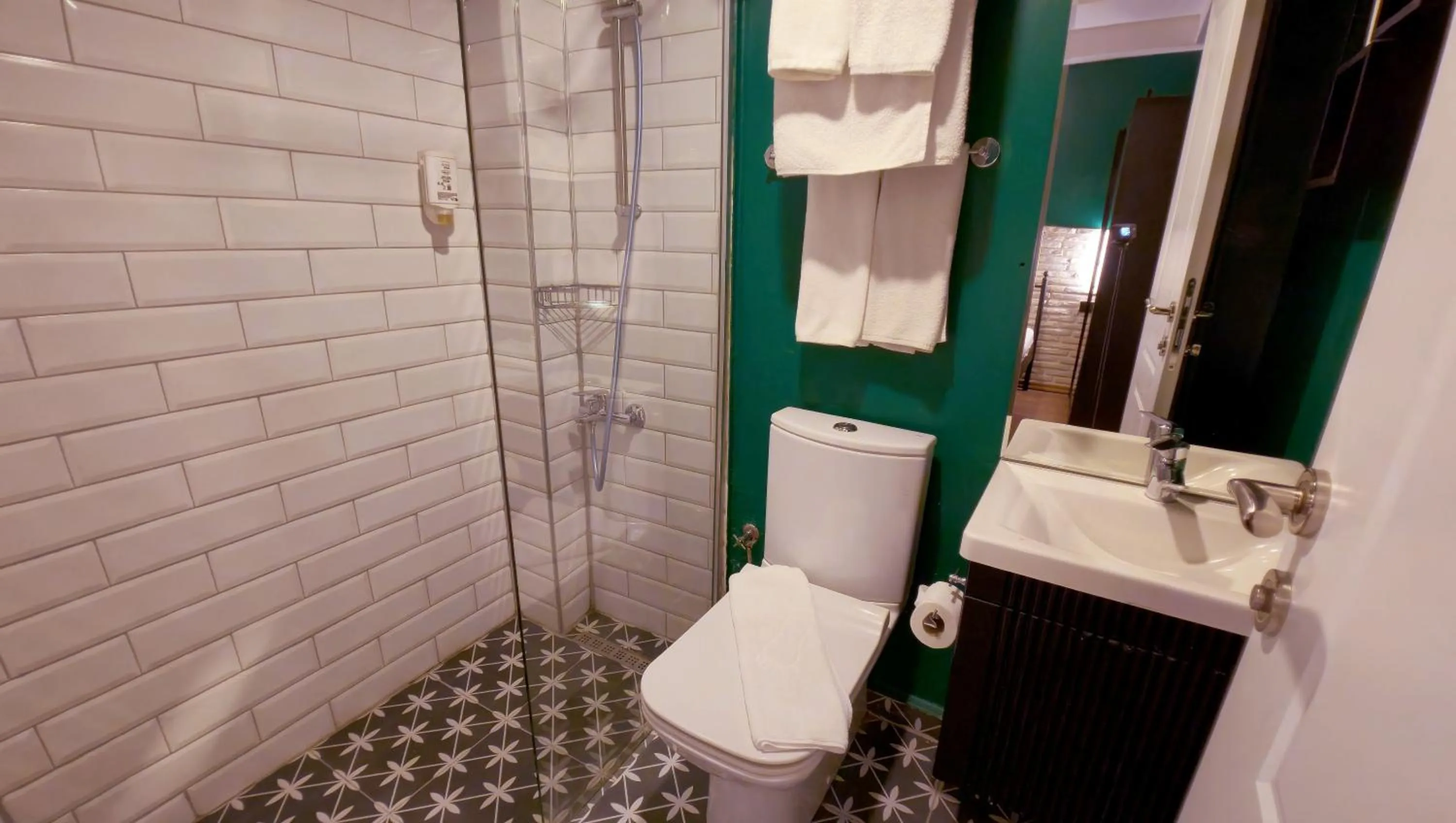 Toilet in THINK HOTEL