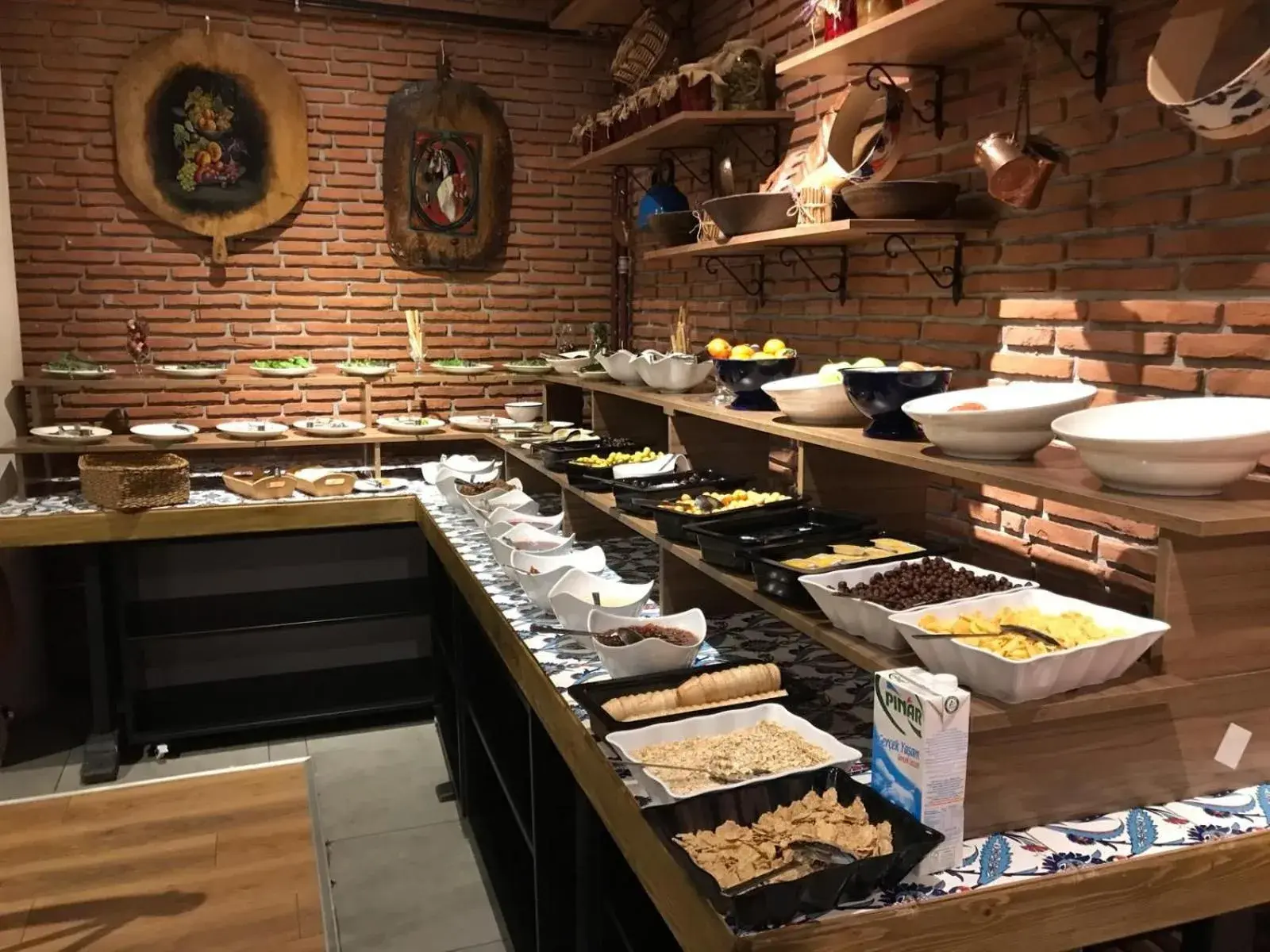 Buffet breakfast in THINK HOTEL Buffet breakfast in THINK HOTEL