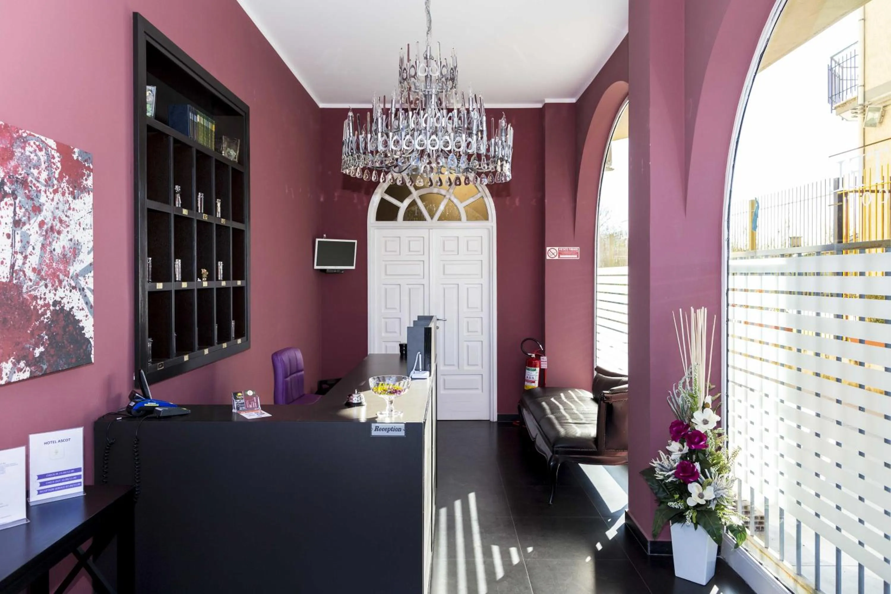 Lobby or reception in Hotel Ascot