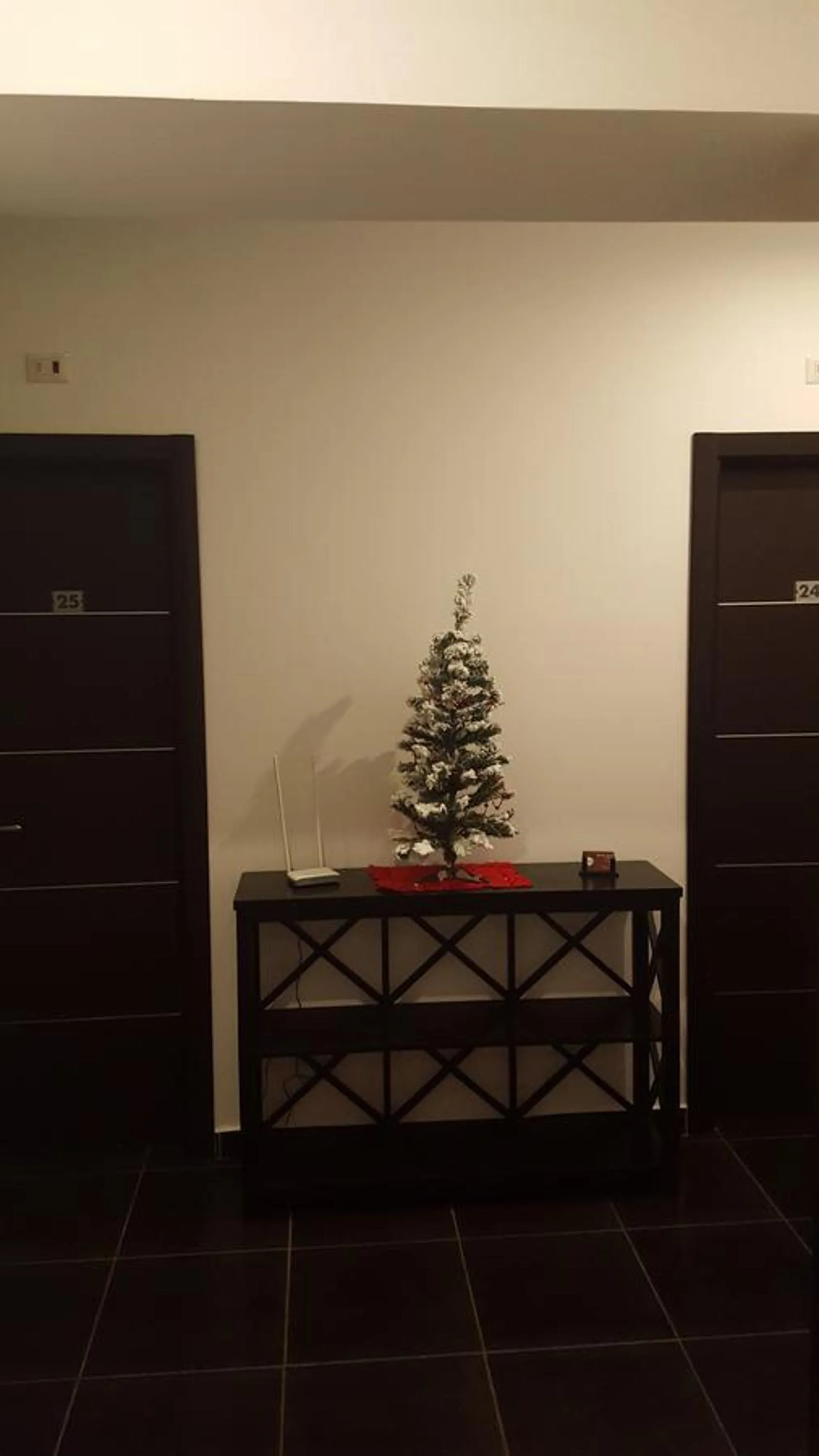 Decorative detail in Hotel Ascot