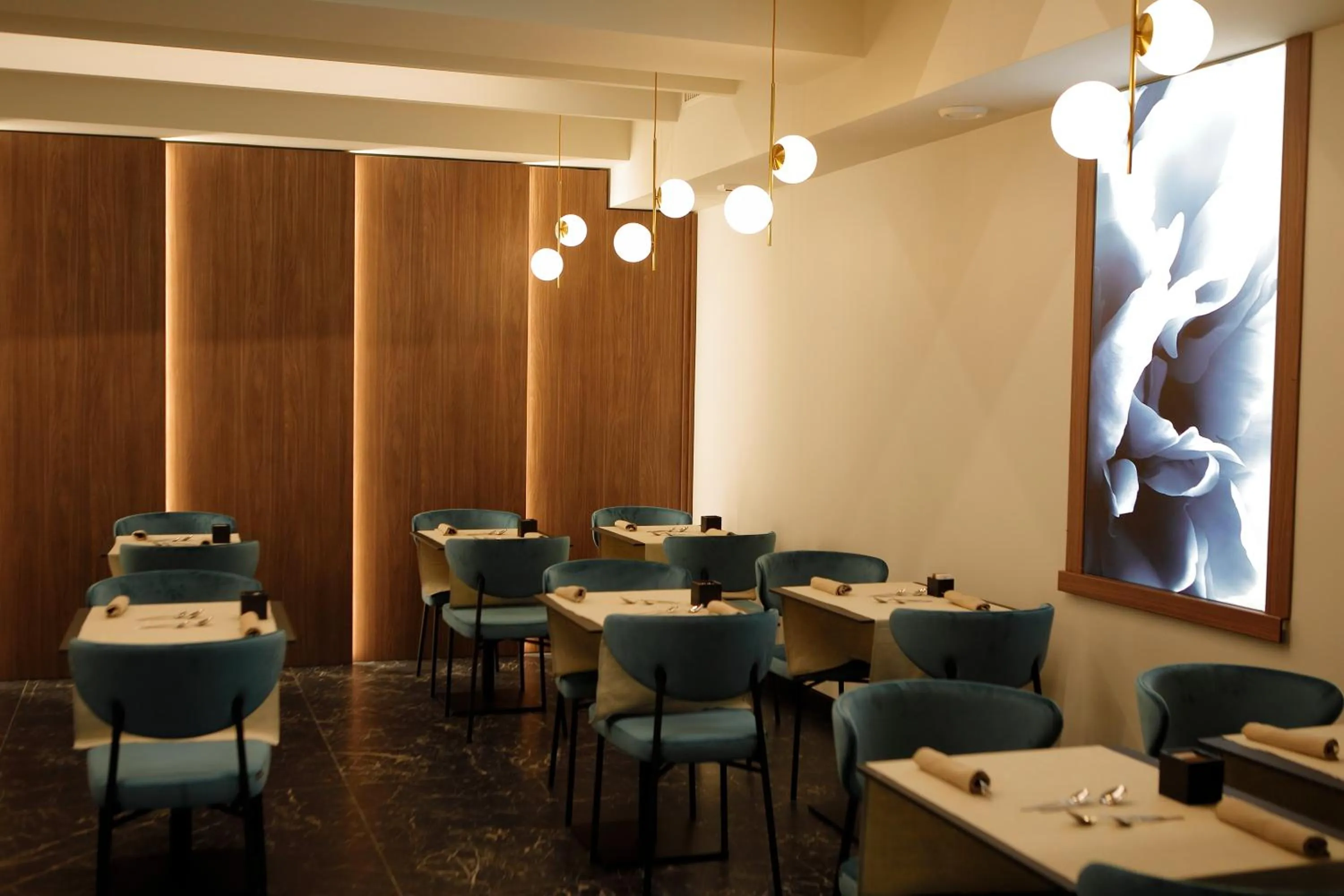 Breakfast in Hotel Namia by Dori