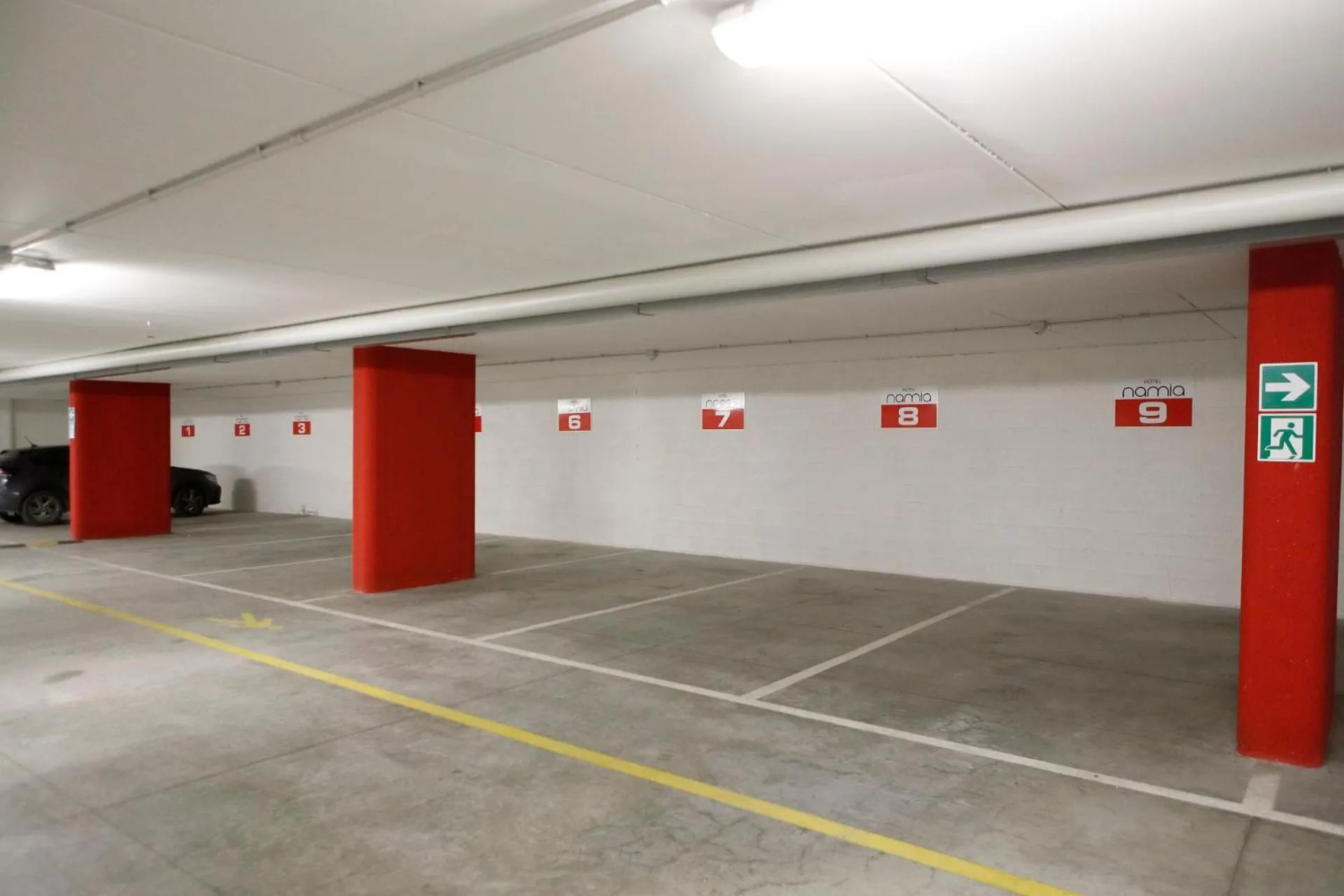 Parking in Hotel Namia by Dori