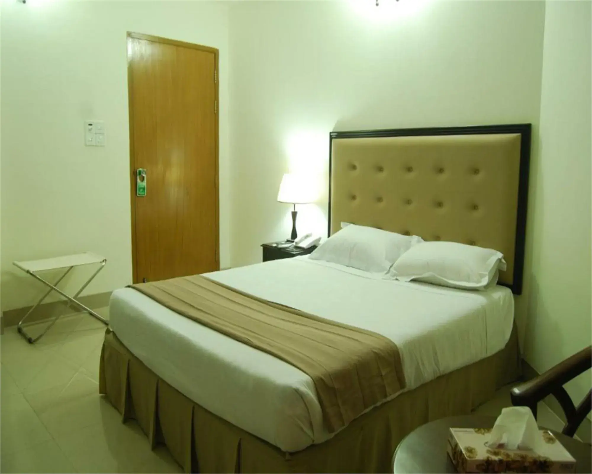 Deluxe Double Room in Ambassador Residency Deluxe Double Room in Ambassador Residency