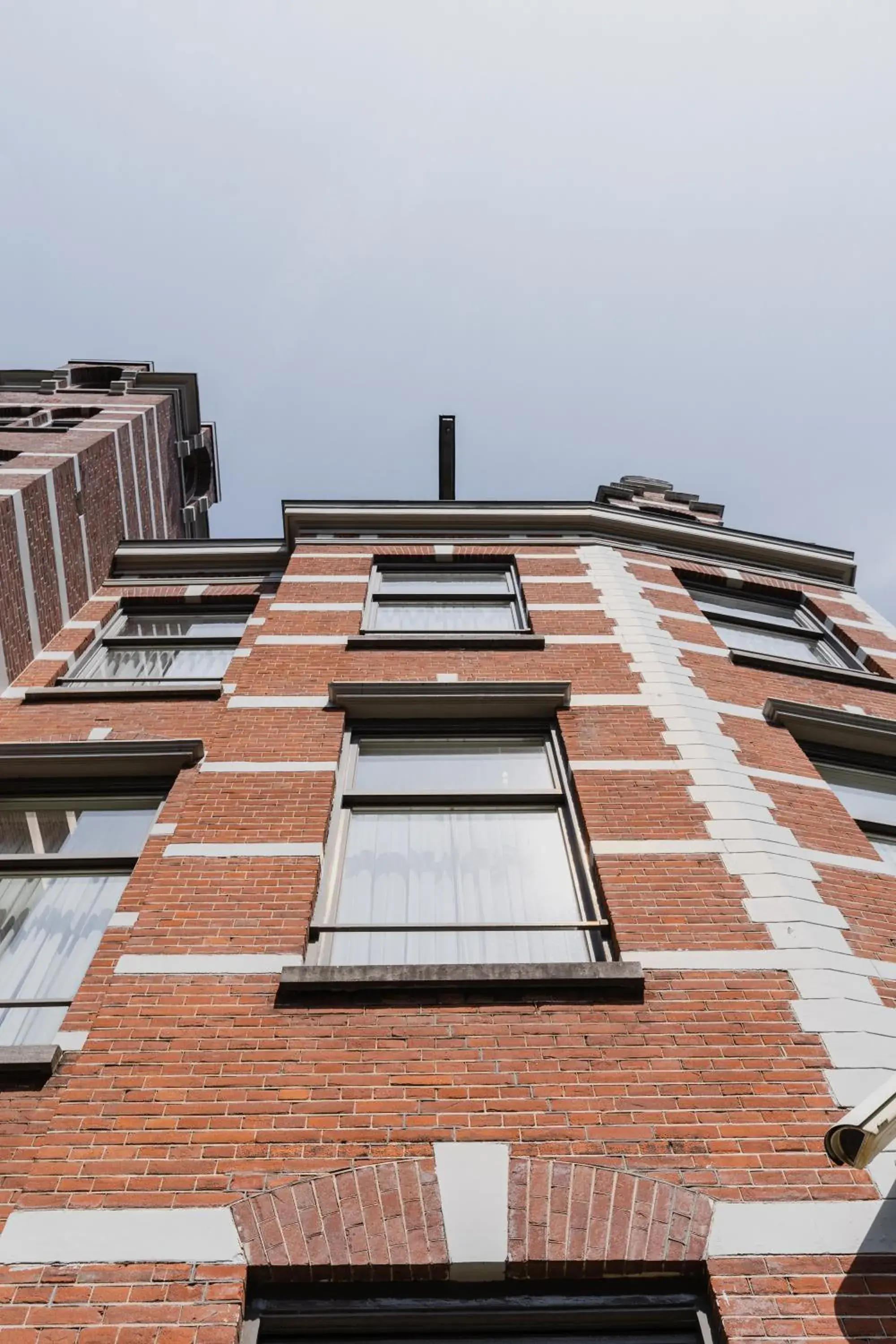 Property building in Hotel Roemer Amsterdam Property building in Hotel Roemer Amsterdam